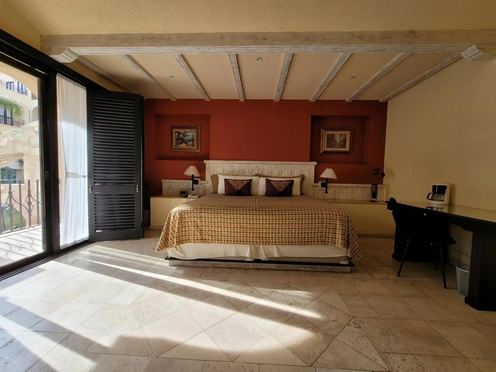 Photo of the whole room, Bed in Hotel Quinta las Alondras