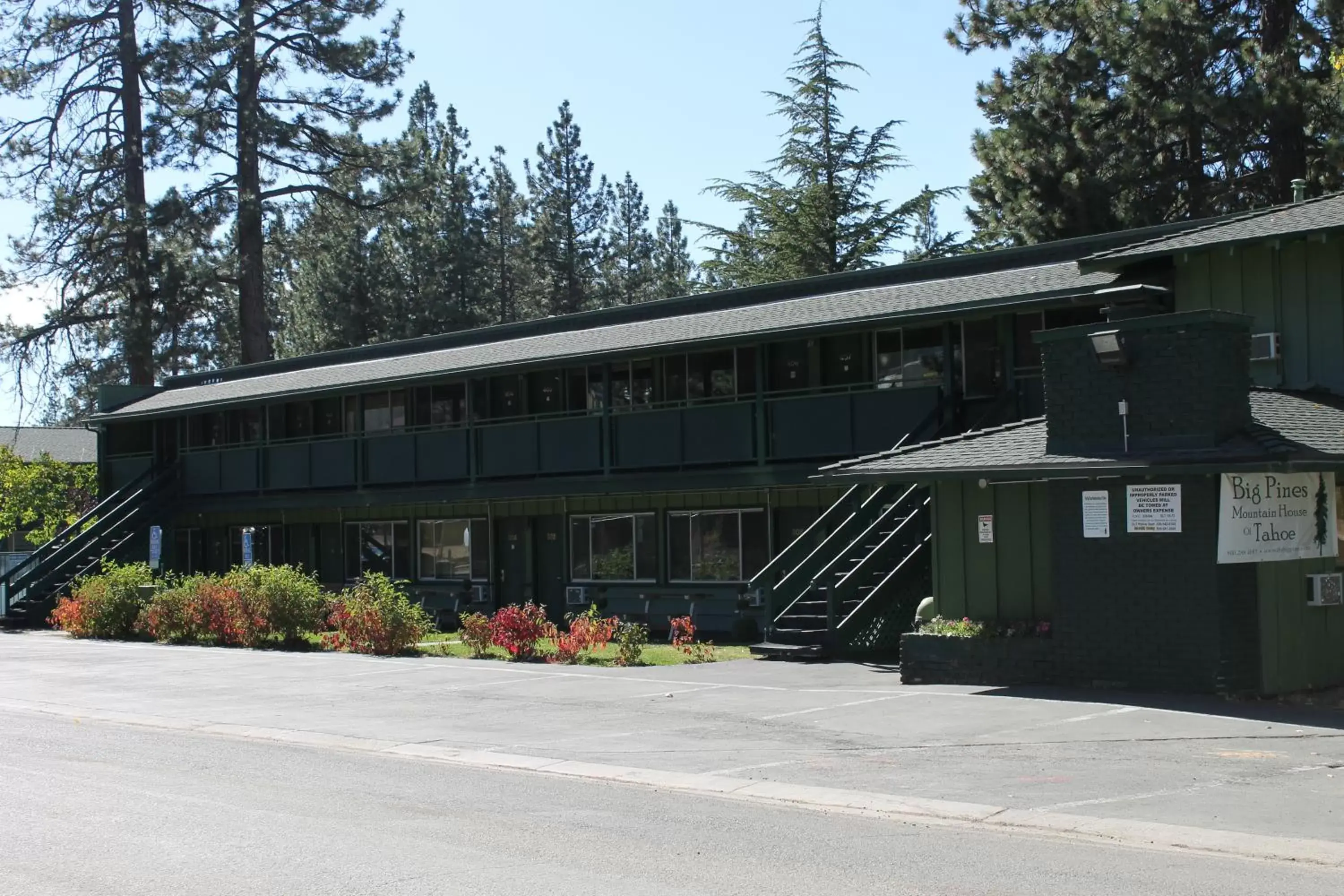 Property Building in Big Pines Mountain House