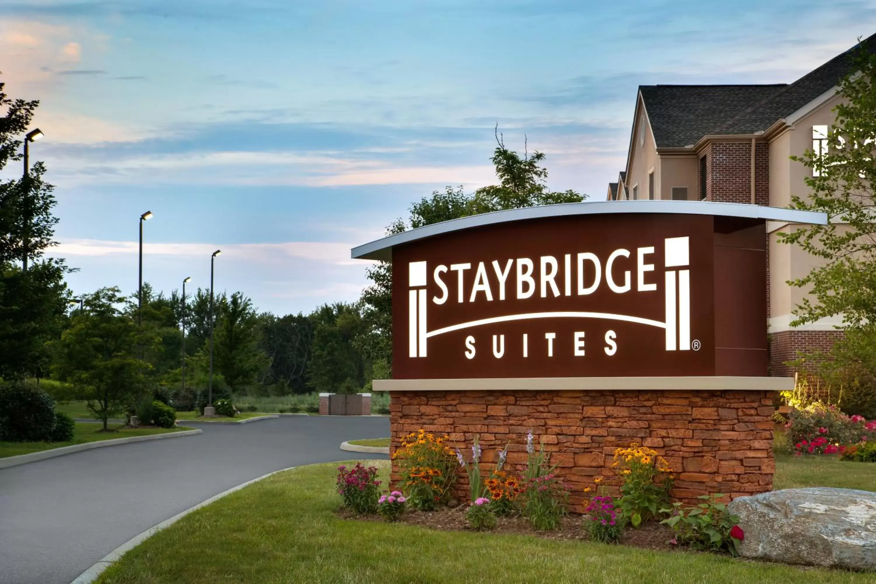 Property Building in Staybridge Suites Akron-Stow-Cuyahoga Falls, an IHG Hotel
