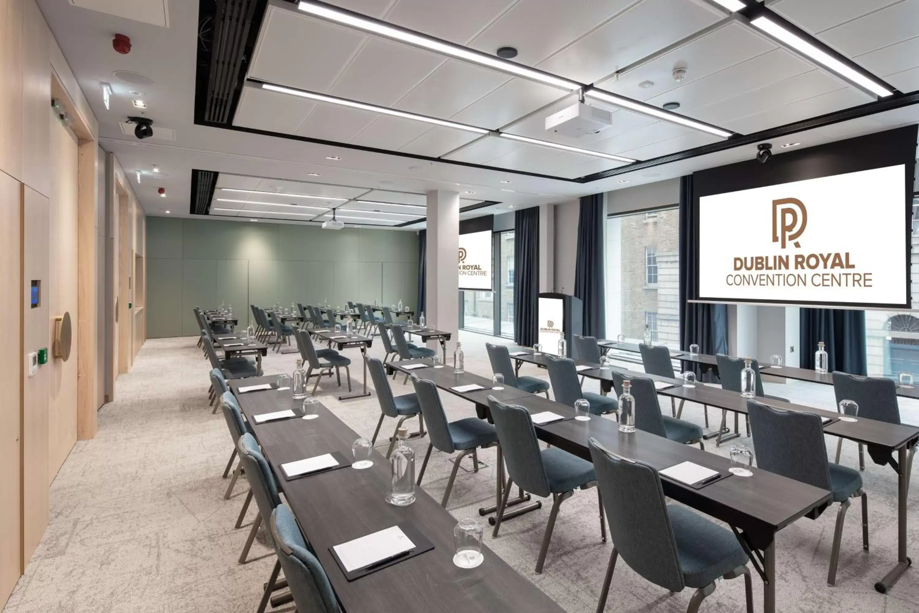 Meeting/conference room in Radisson Blu Royal Hotel Dublin