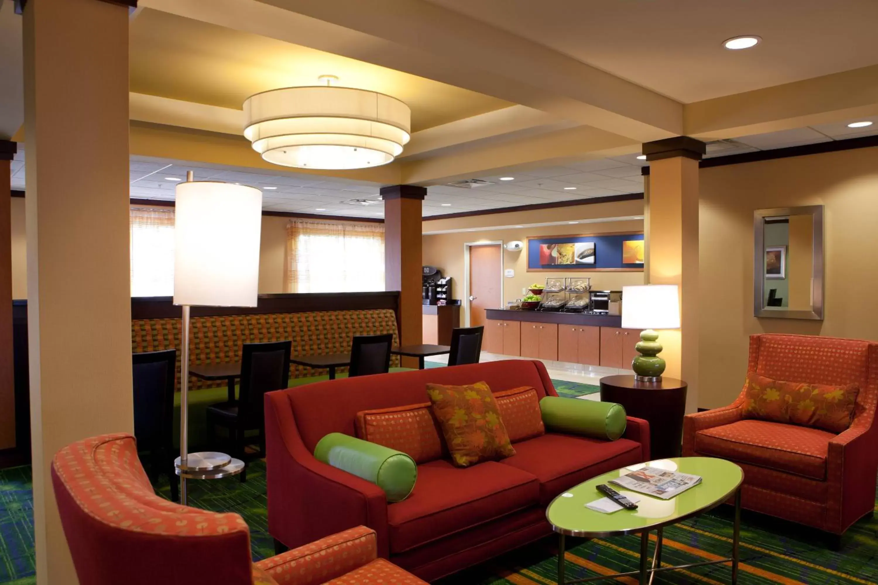 Lobby or reception, Lobby/Reception in Fairfield Inn and Suites Flint Fenton