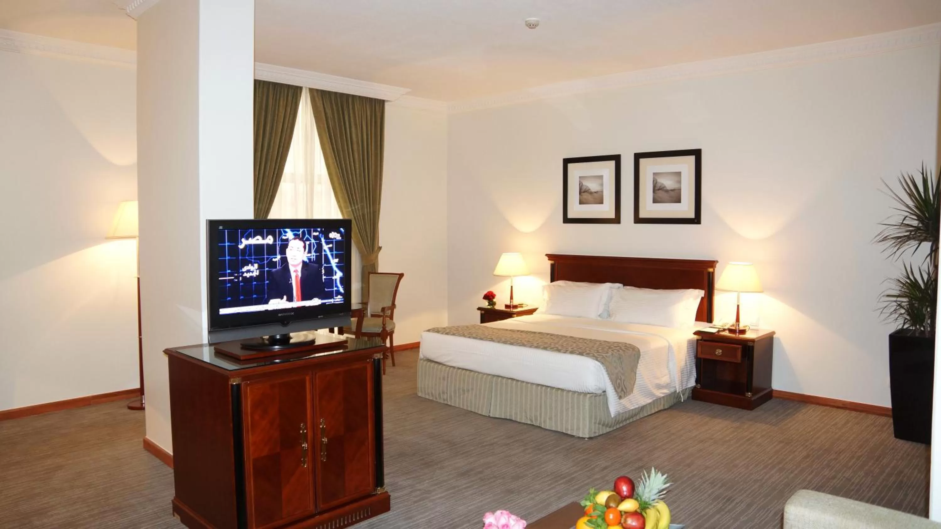 Bed in Executives Hotel - Olaya