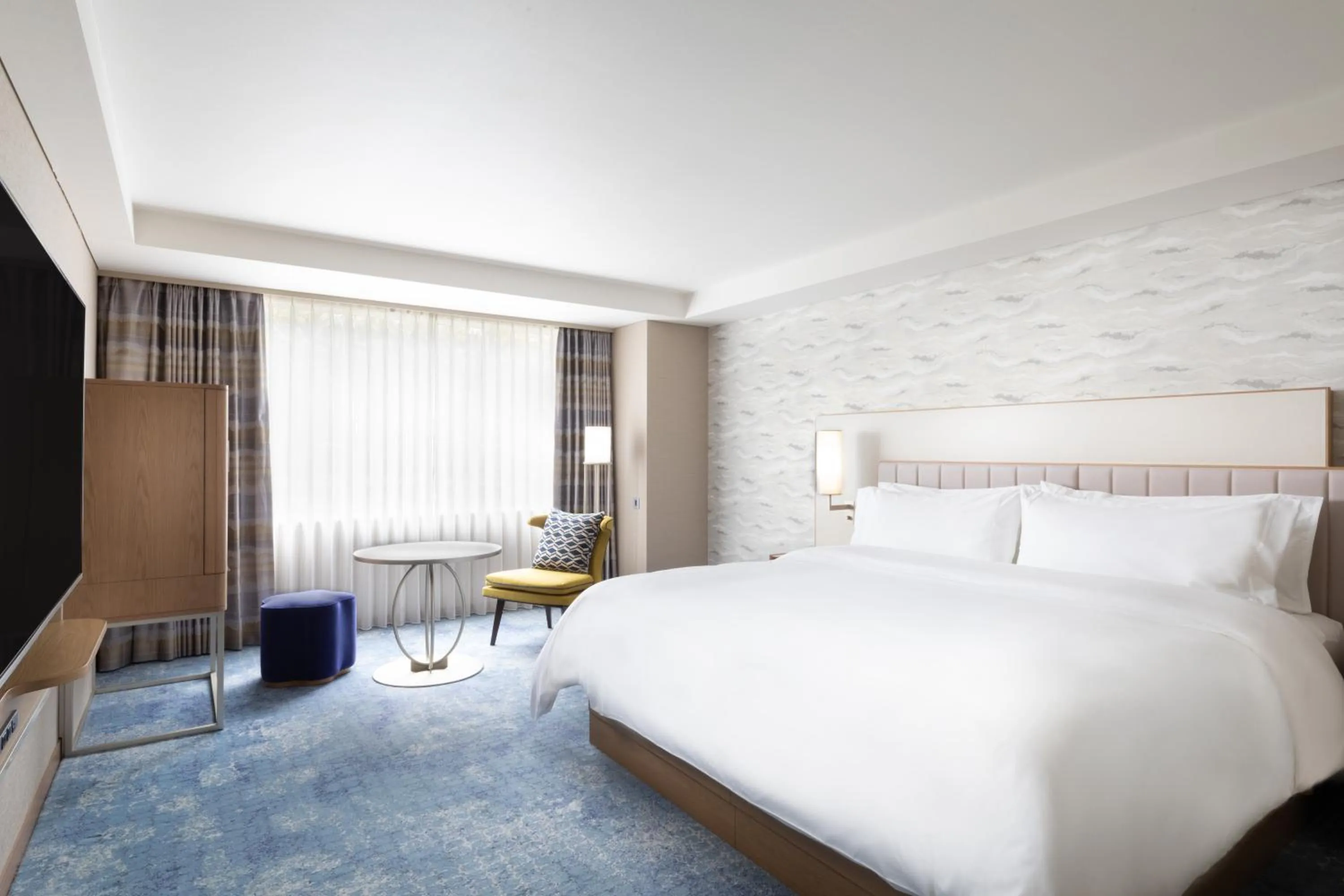 Superior Room with 1 King Bed or 1 Queen Bed in The Westin Miyako Kyoto