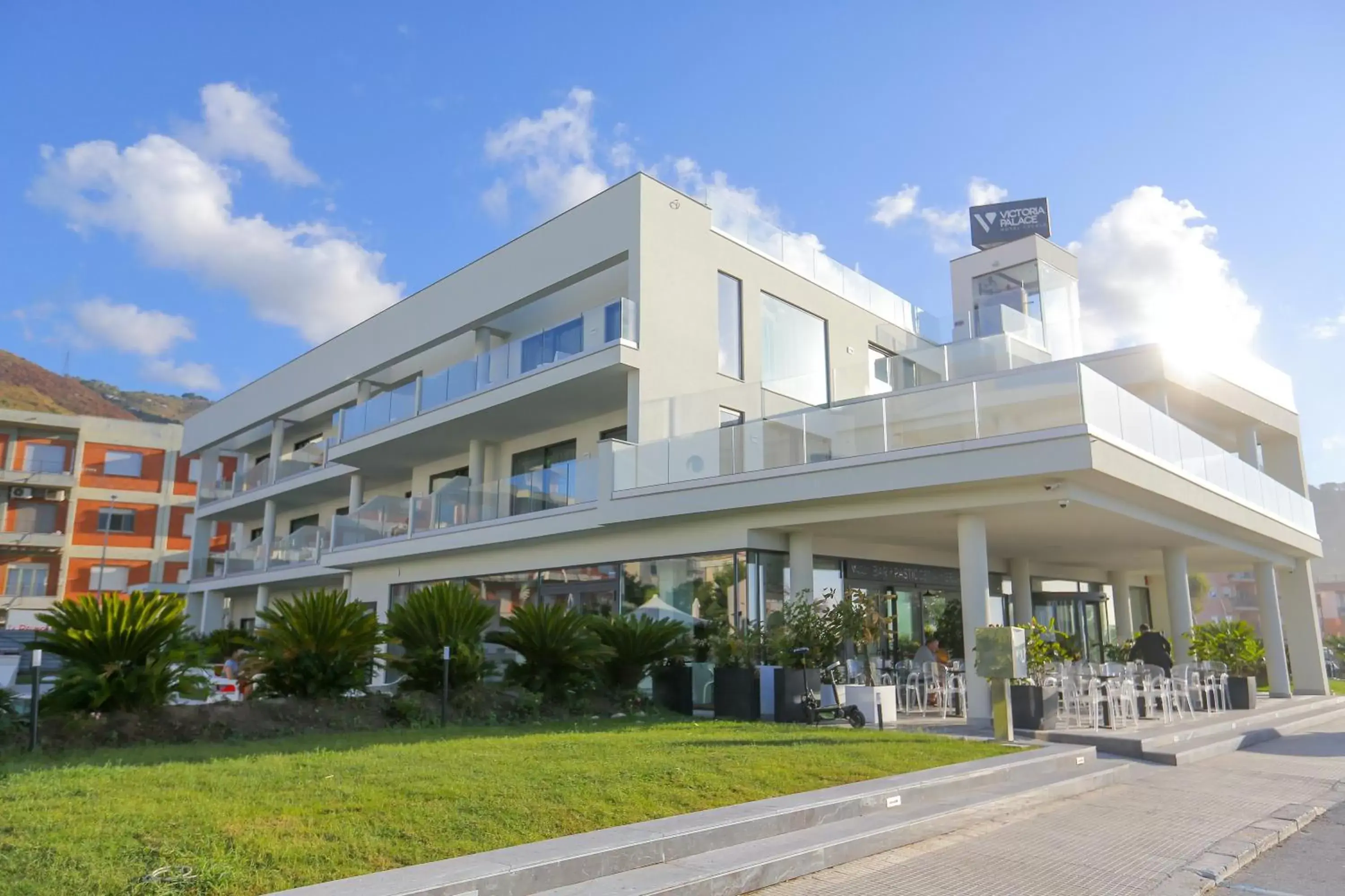 Facade/entrance in Victoria Palace Cefalù Facade/entrance in Victoria Palace Cefalù