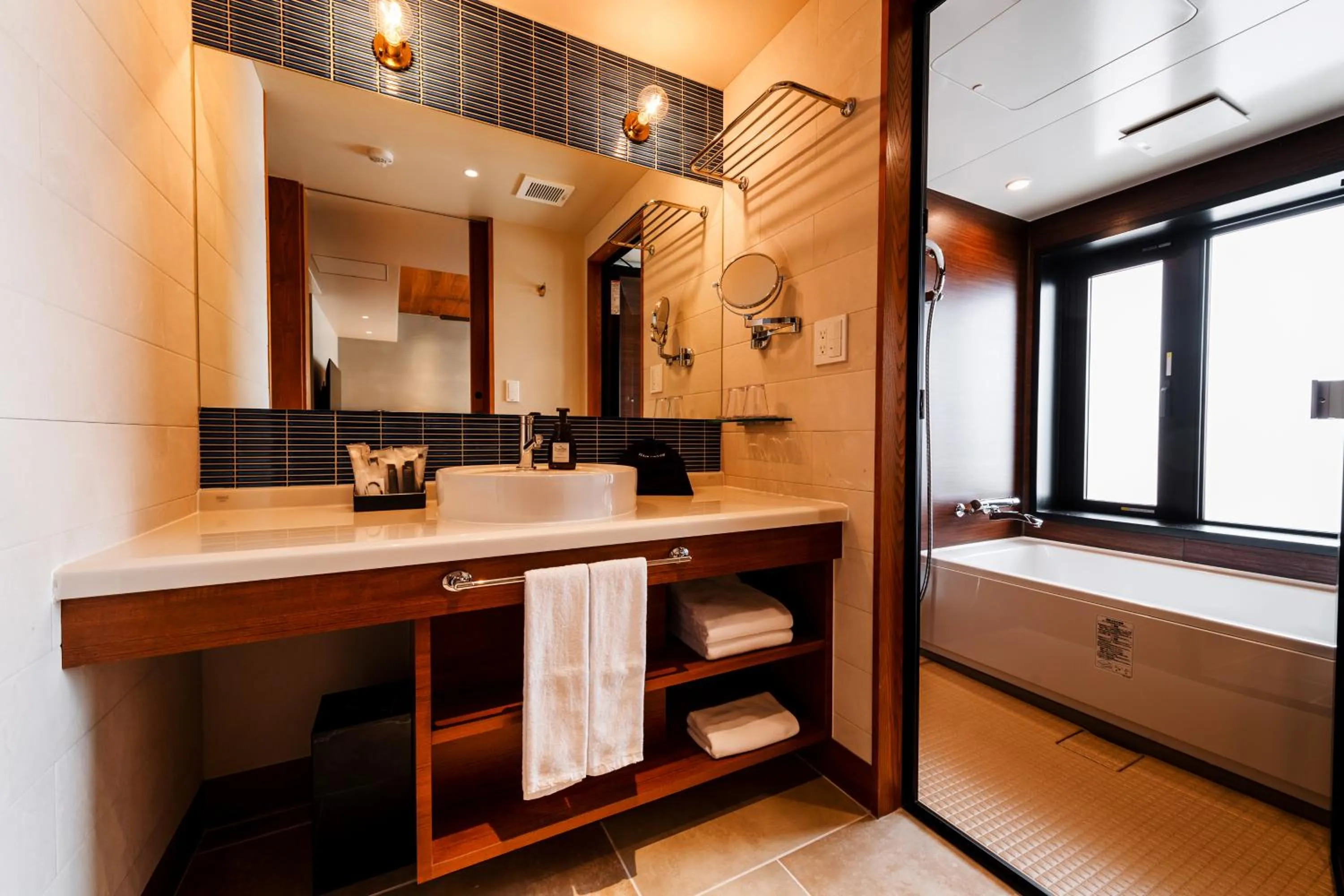 PROSTYLE TERRACE NAHA