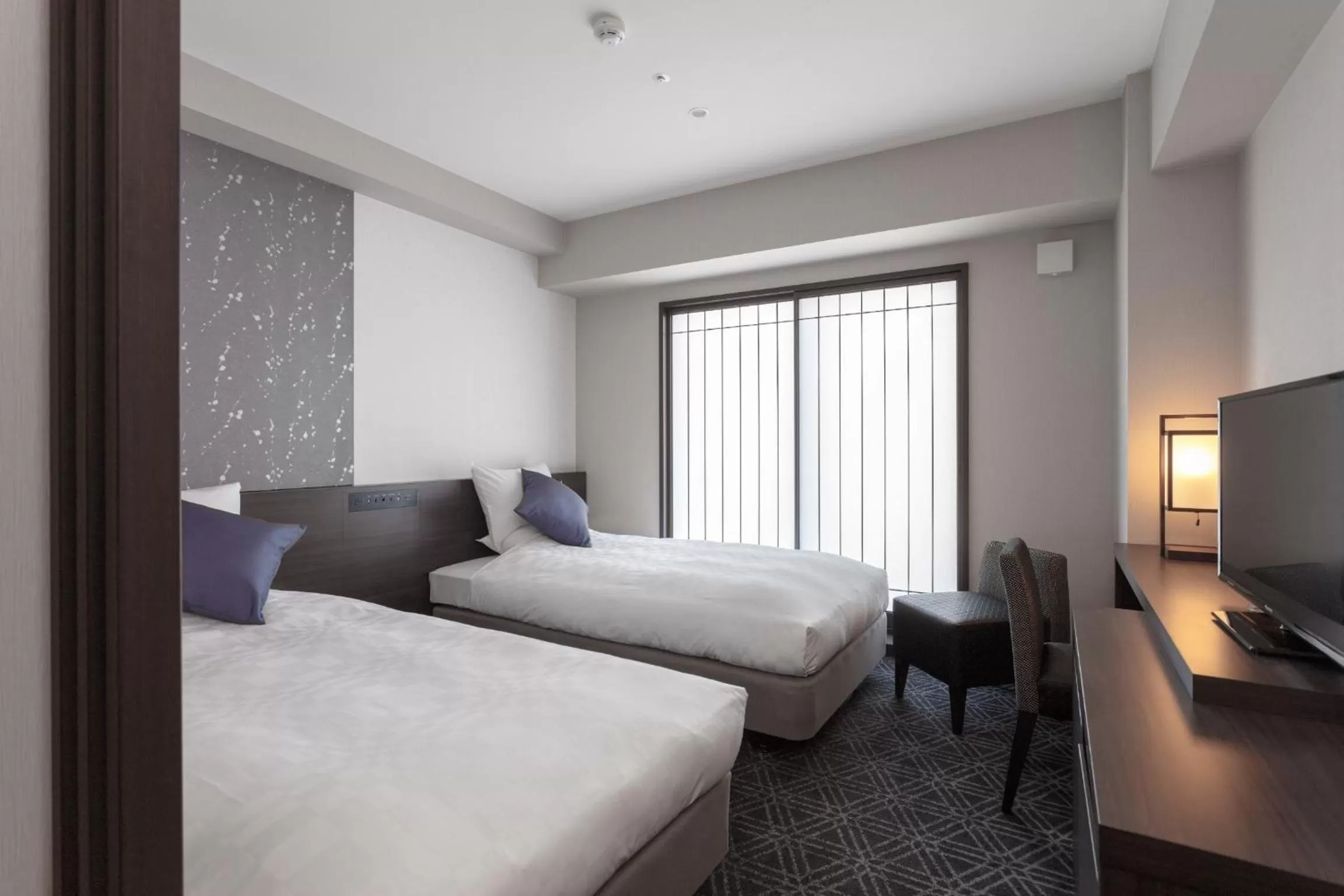 Photo of the whole room, Bed in Osaka View Hotel Honmachi