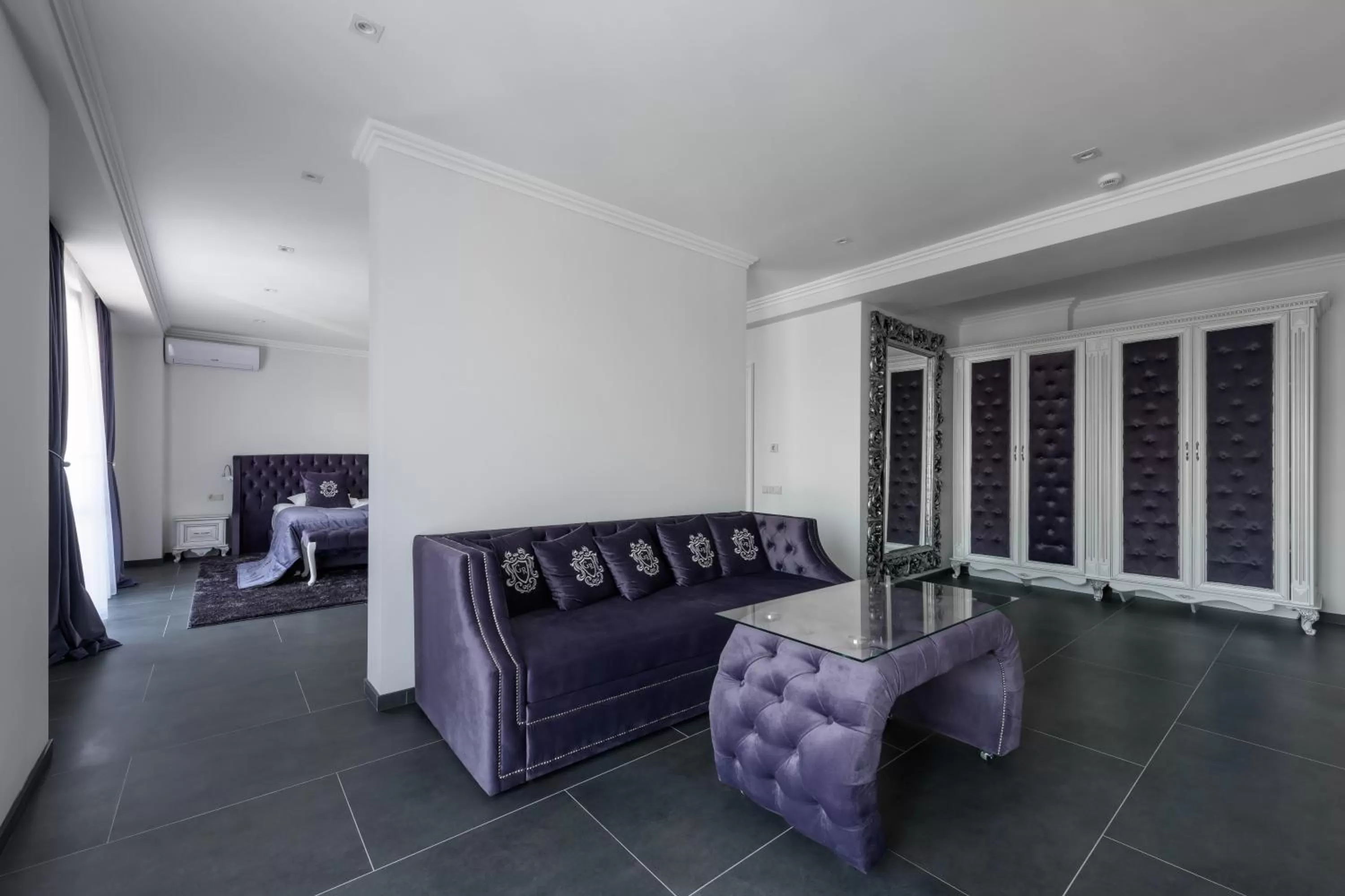 Living room, Seating Area in Grand Royal