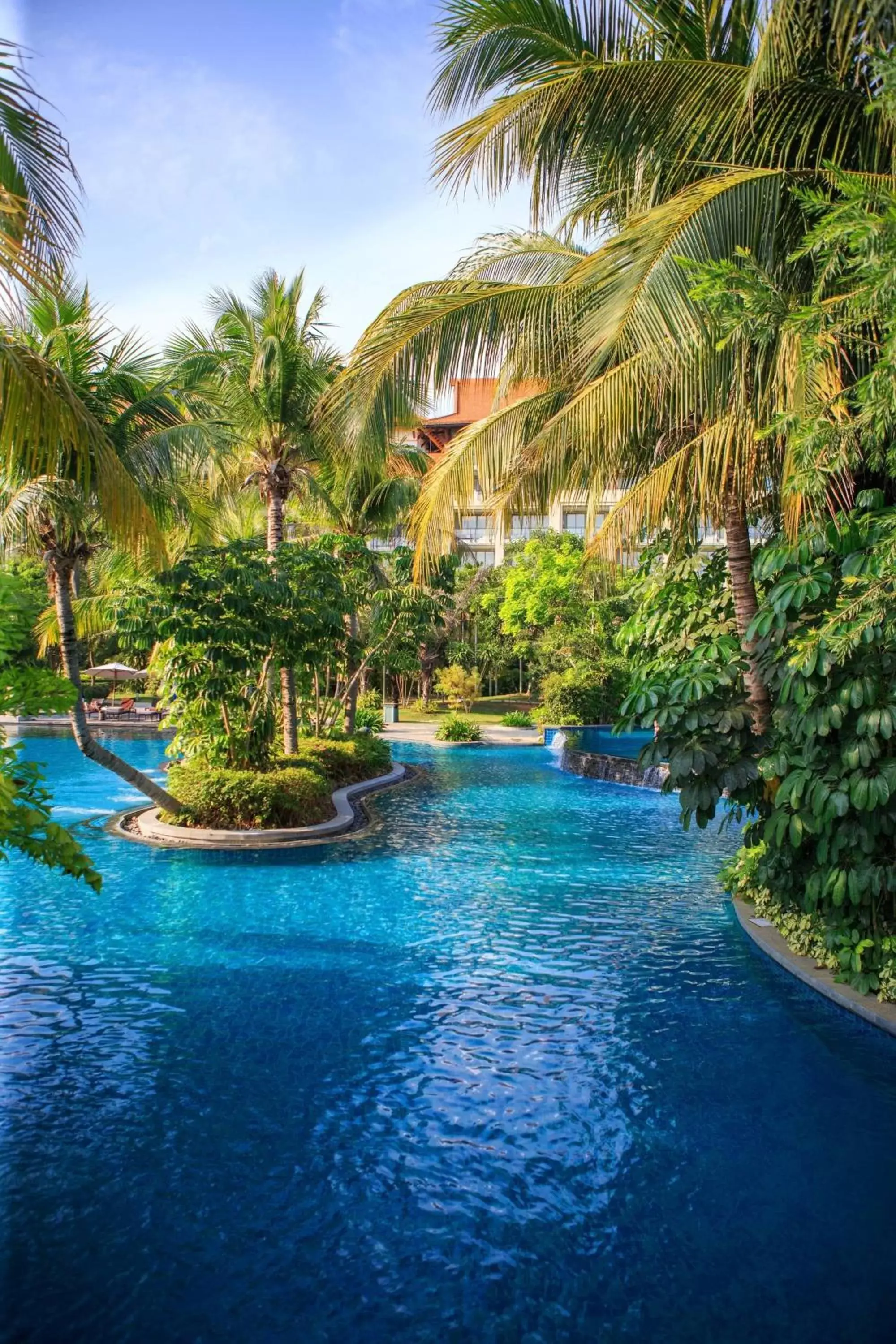 Swimming Pool in Renaissance Sanya Haitang Bay Resort