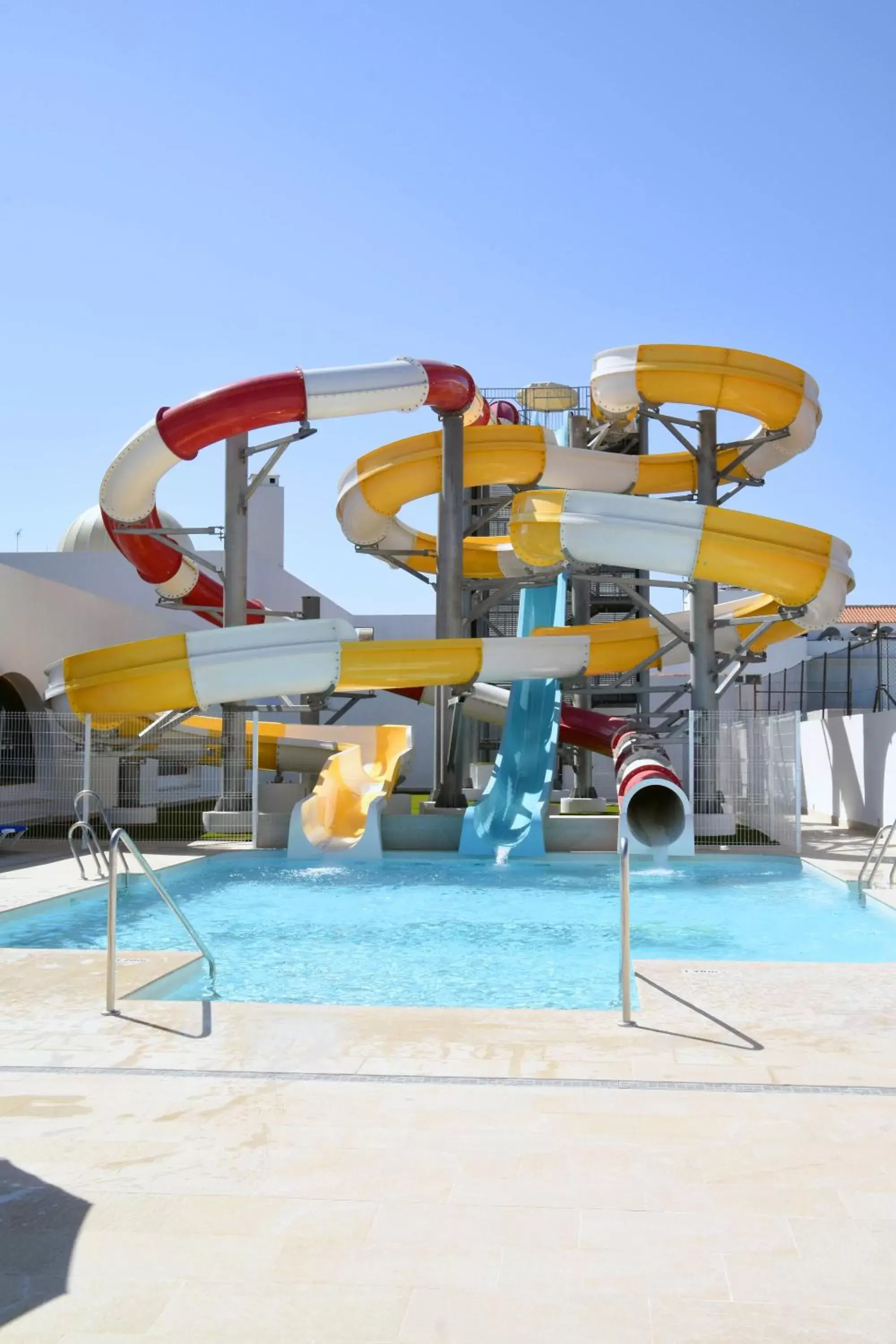 Swimming pool, Water Park in PLAYABALLENA SPA HOTEL