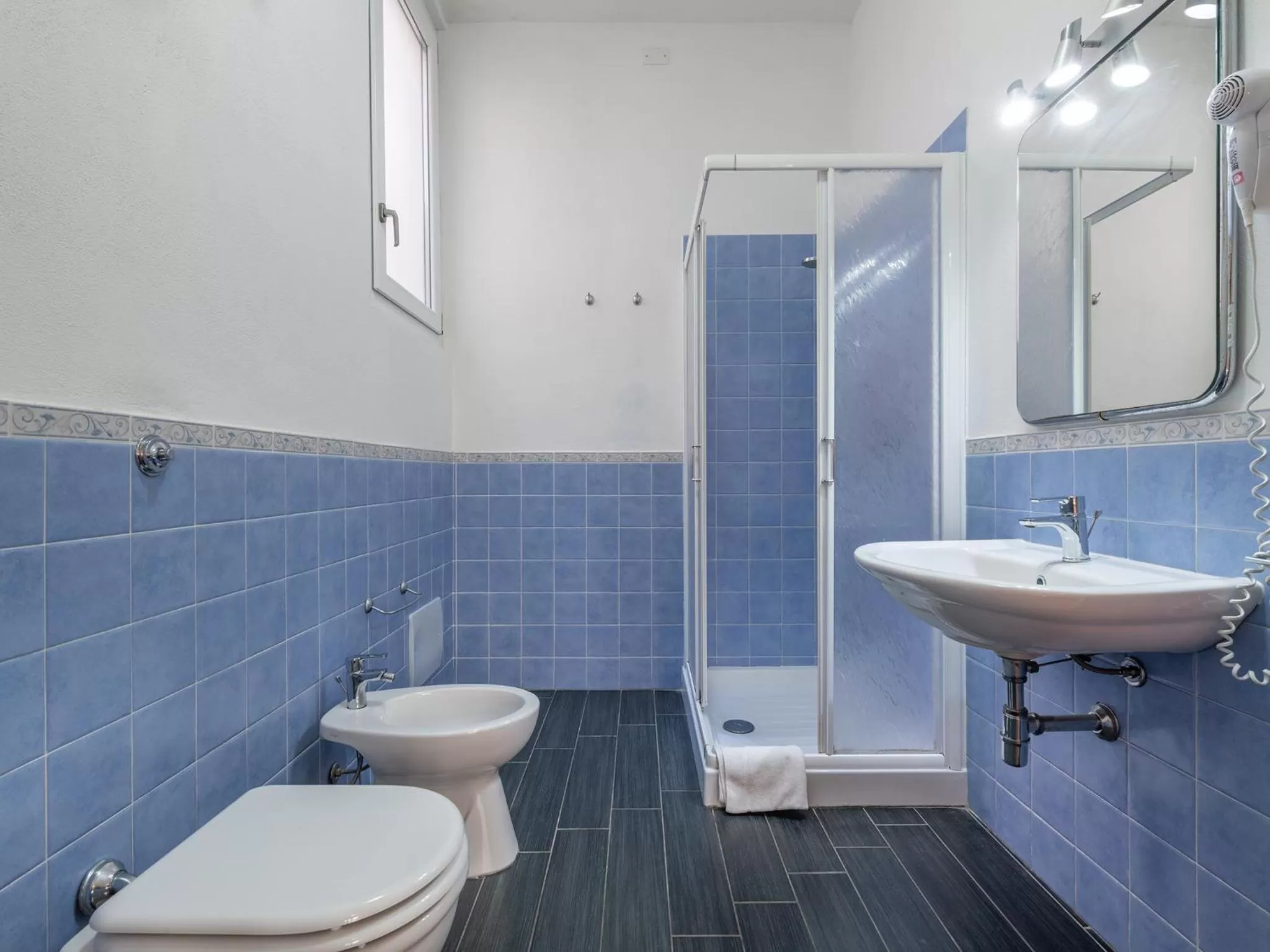 Bathroom in Affittacamere Sa Pardula