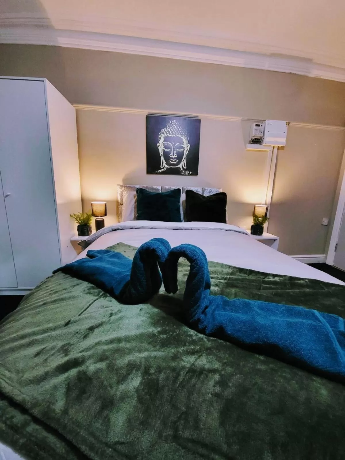 Bed in Easy Living Nottingham - Burns Street