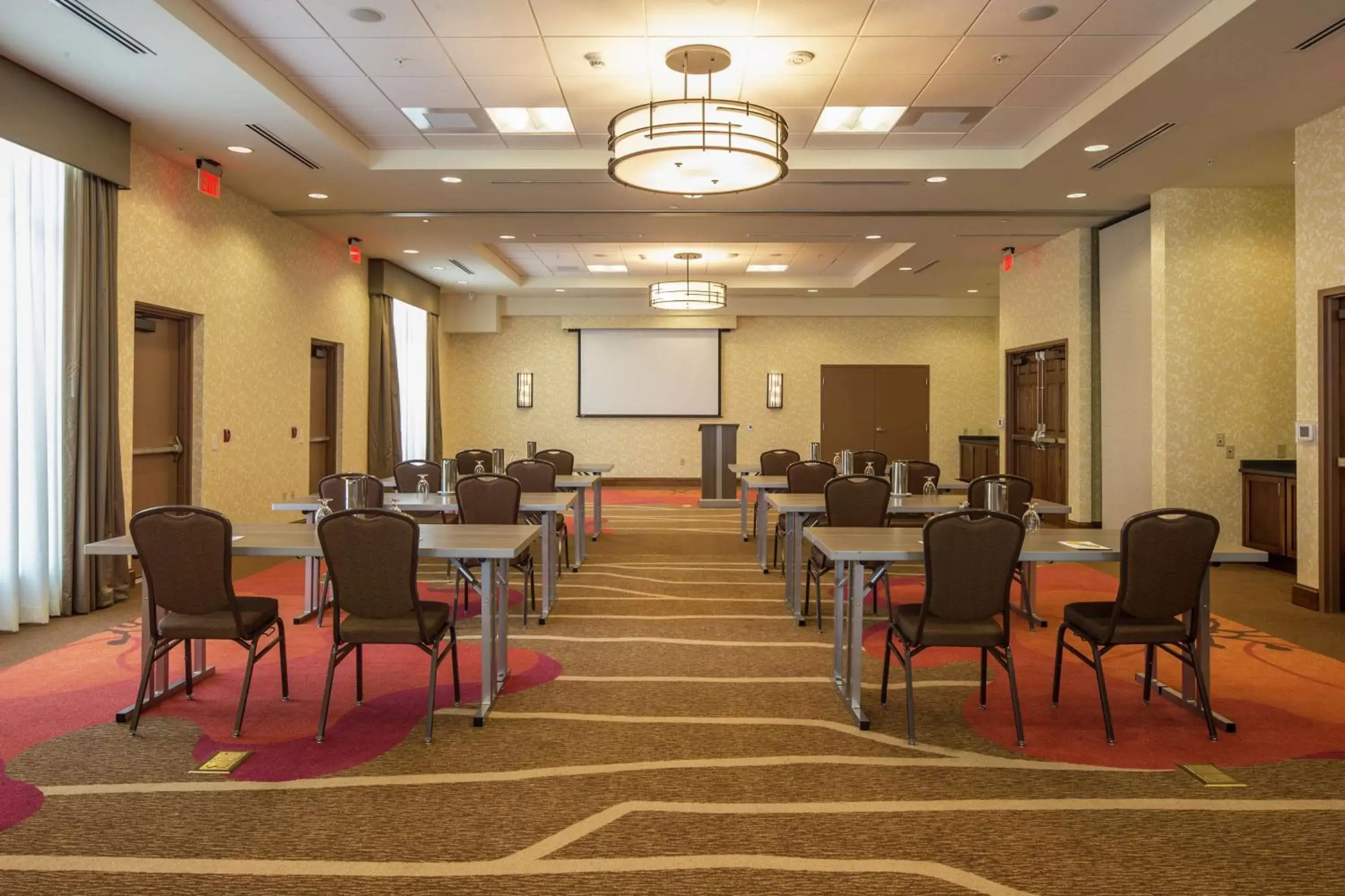 Meeting/conference room in Hilton Garden Inn Uniontown Meeting/conference room in Hilton Garden Inn Uniontown