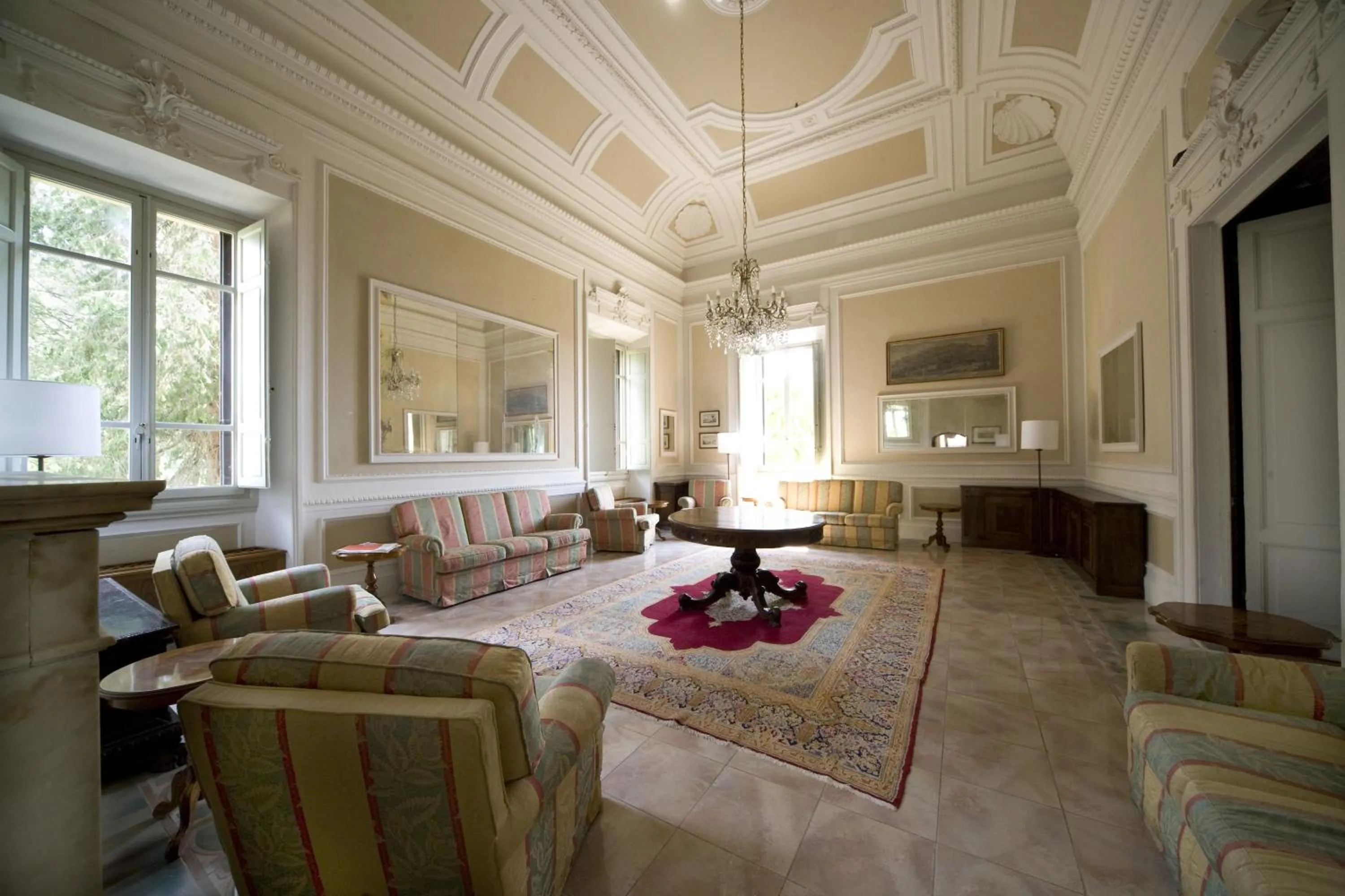 Game Room in Villa Pitiana