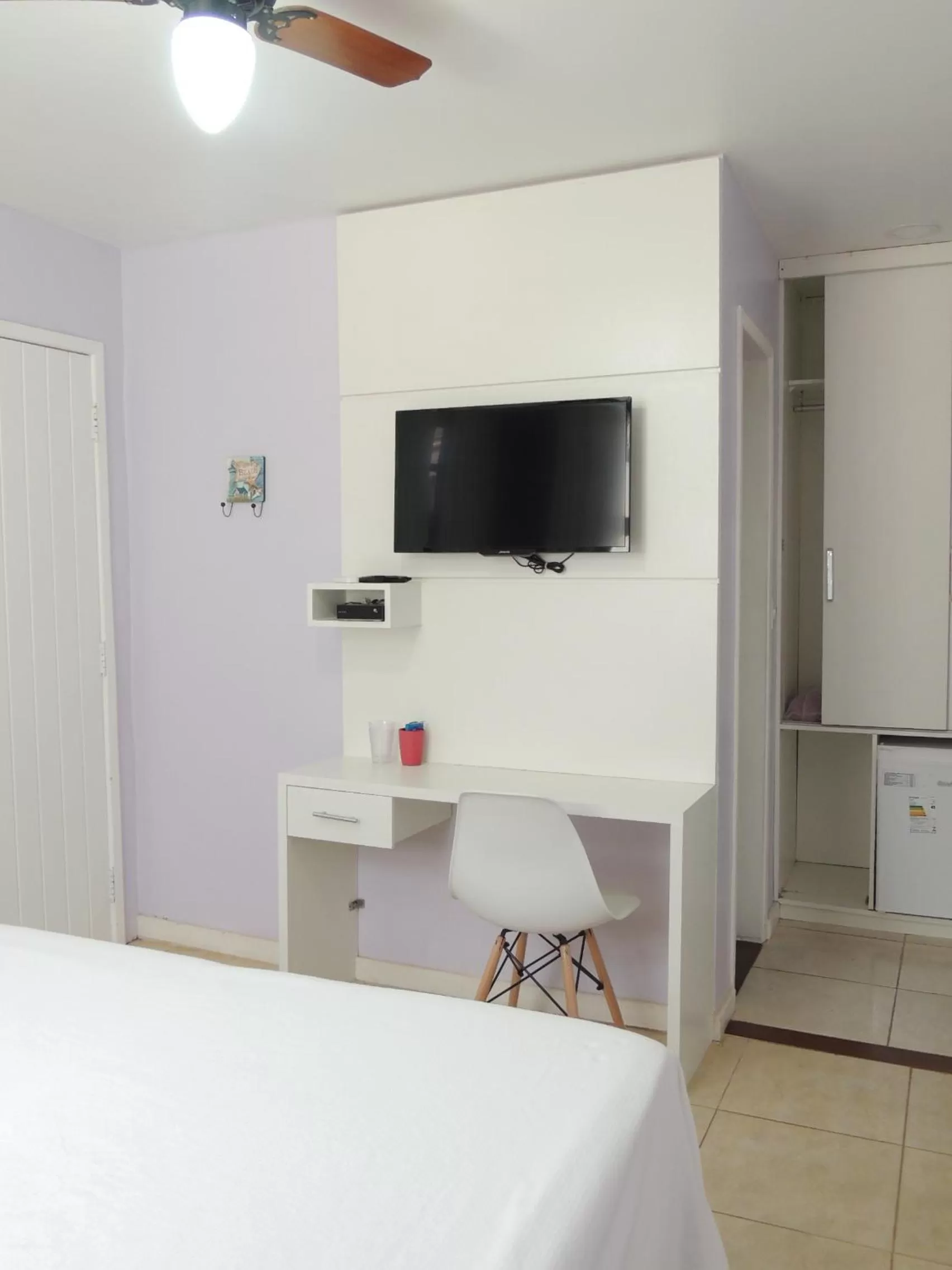 Photo of the whole room, Bed in Pousada Akaroa