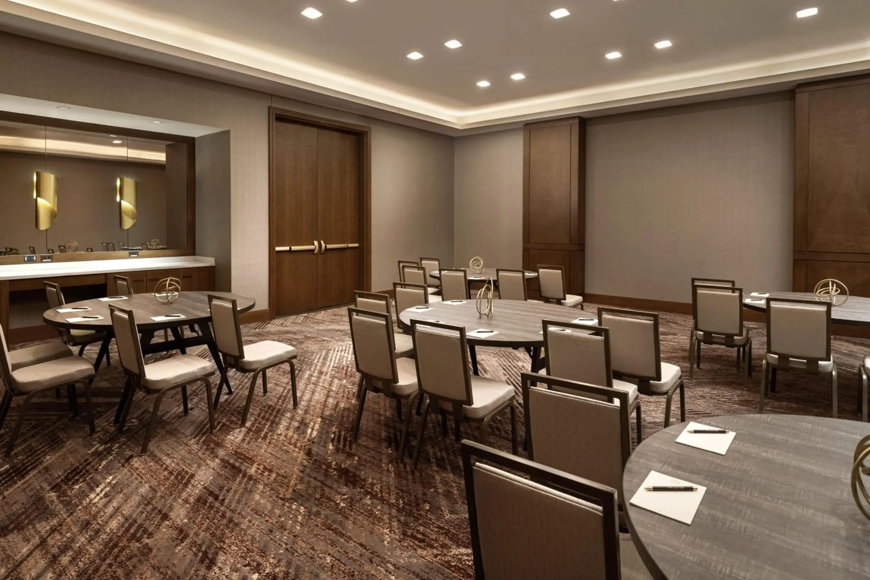 Meeting/conference room in The Otis Hotel Austin, Autograph Collection