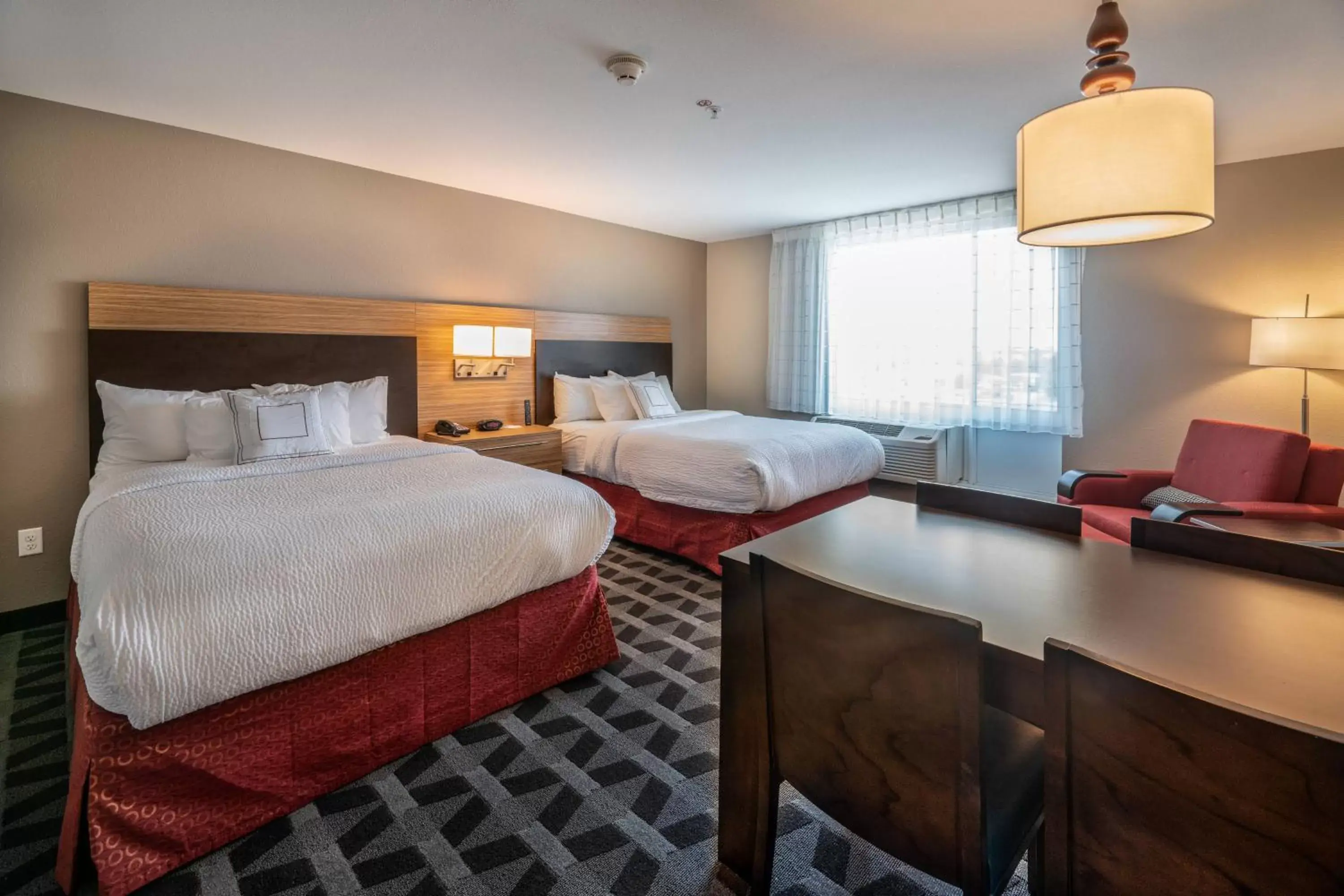 Bedroom, Bed in TownePlace Suites by Marriott Milwaukee Oak Creek