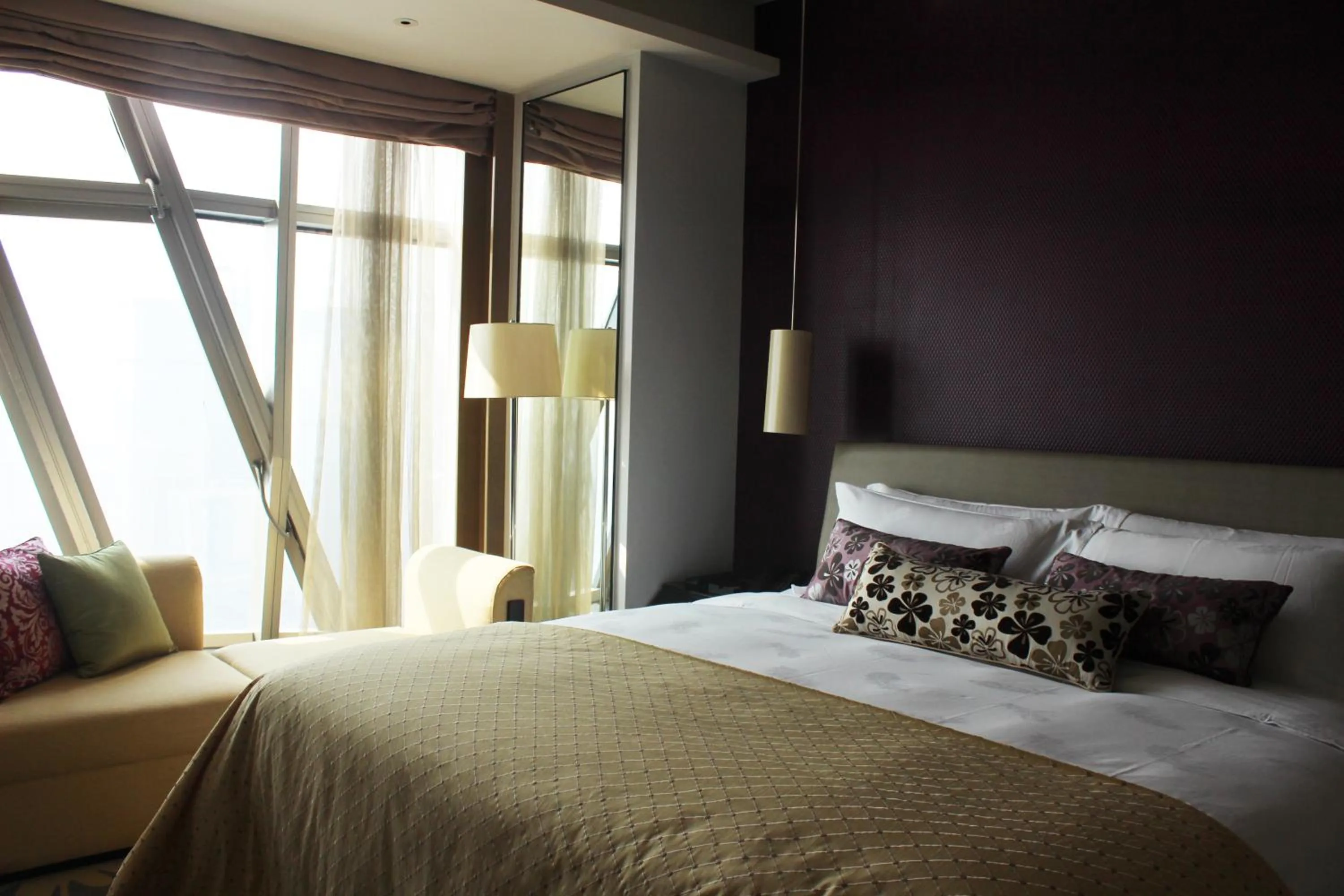 Bed in Wongtee V Hotel