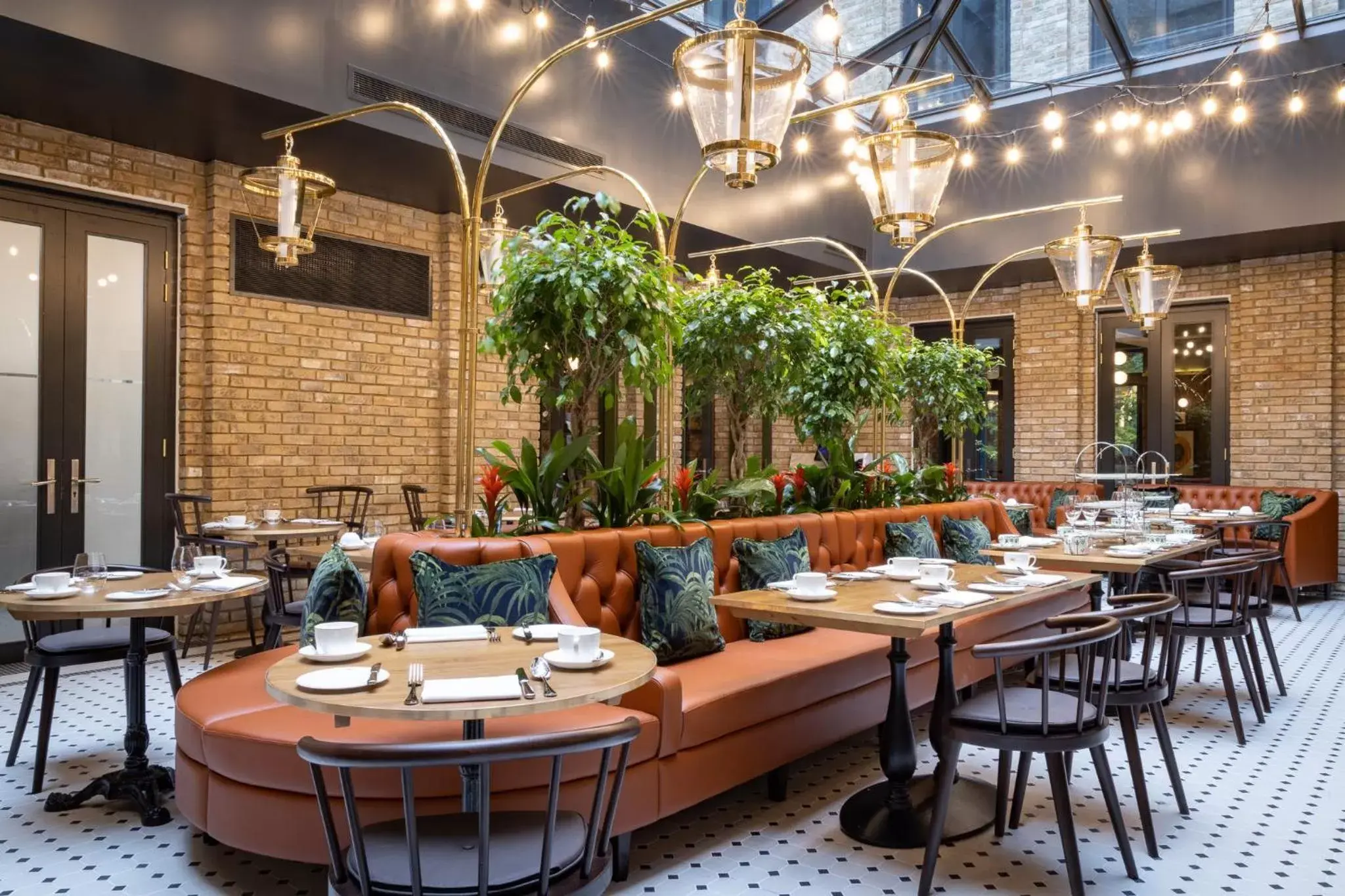 Restaurant/Places to Eat in Sun Street Hotel Shoreditch