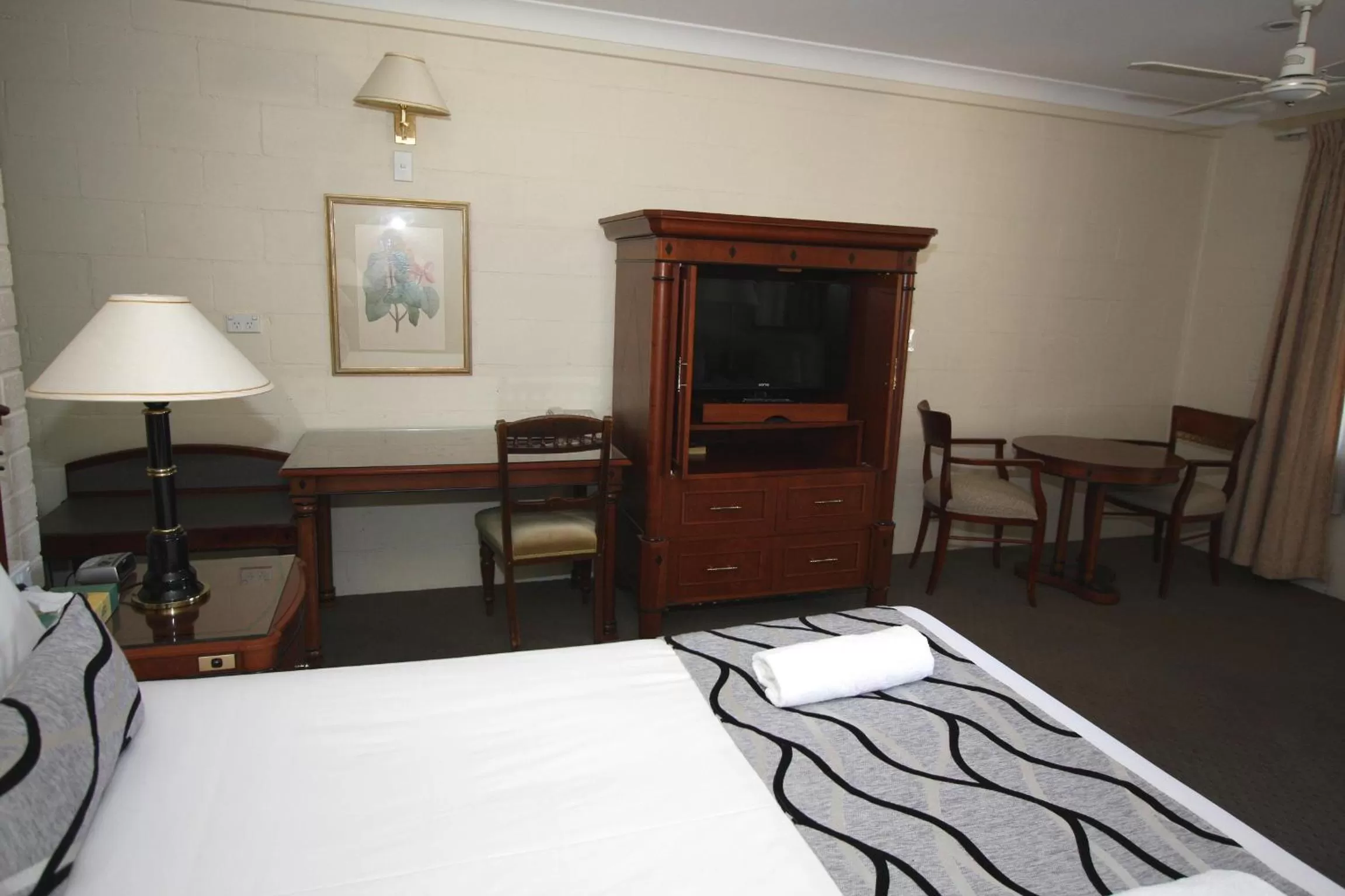 Photo of the whole room, Bed in Picton Valley Motel Australia