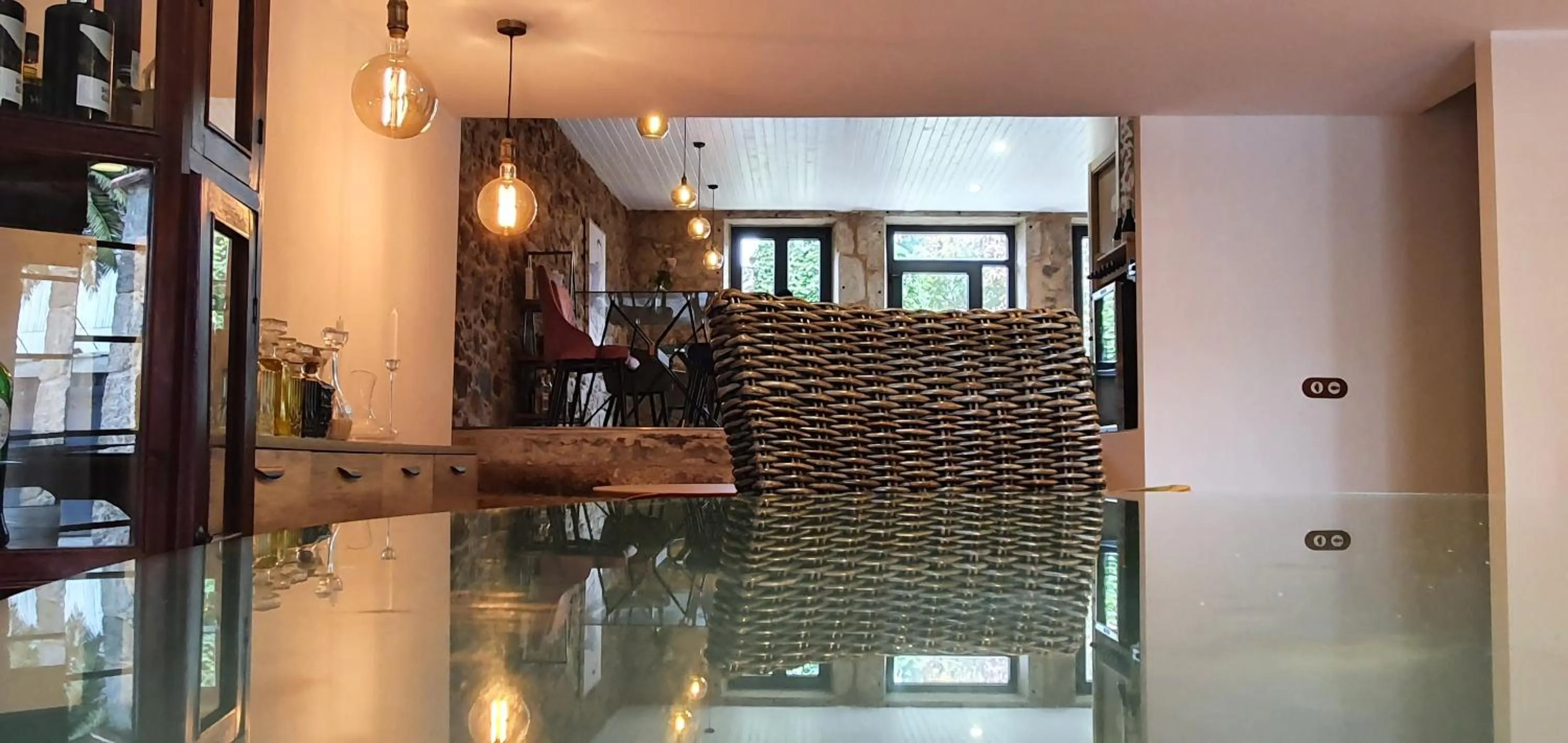 Restaurant/places to eat in Ecocasa Lema II