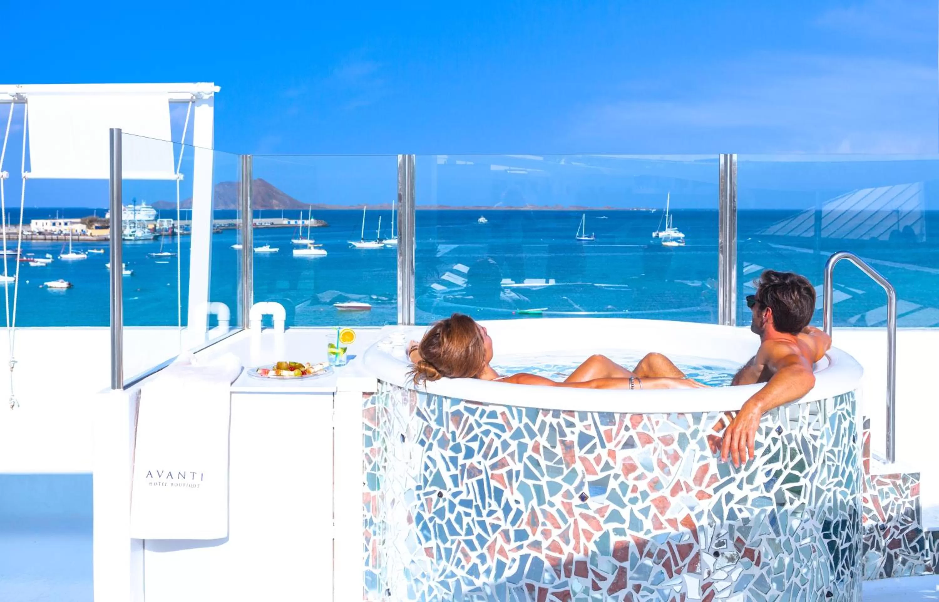 Hot Tub in AVANTI Lifestyle Hotel - Only Adults