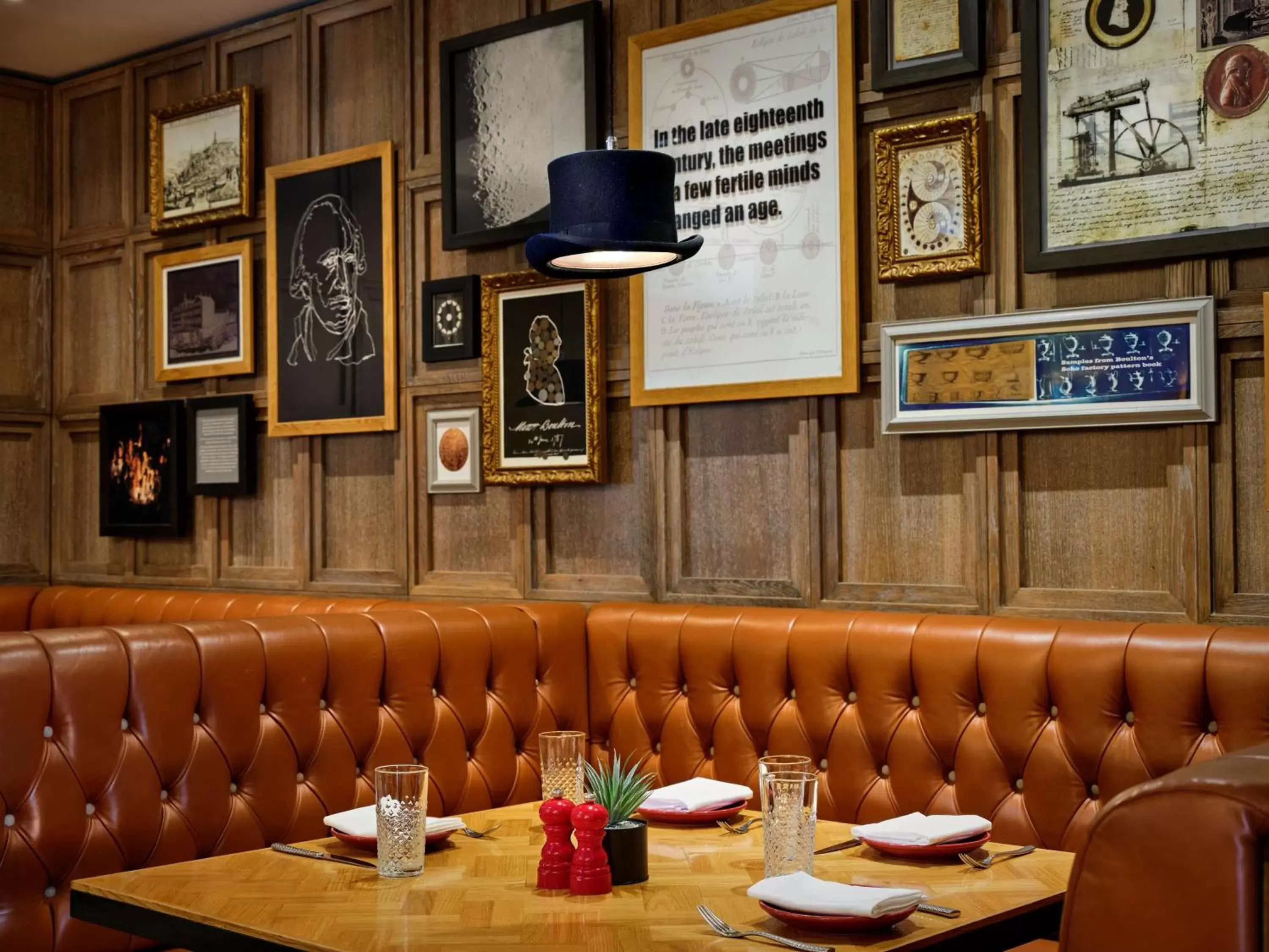 Lounge or bar, Restaurant/Places to Eat in Hyatt Regency Birmingham