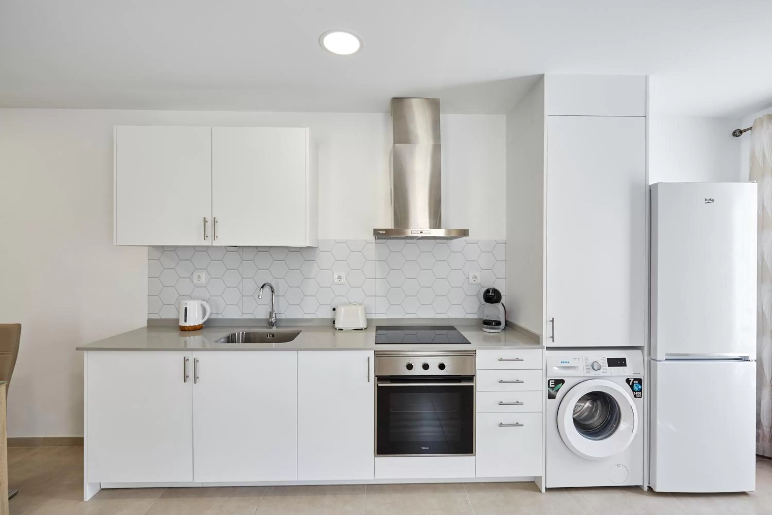 Kitchen or kitchenette in Sonrisa Deluxe Apartments, Levante
