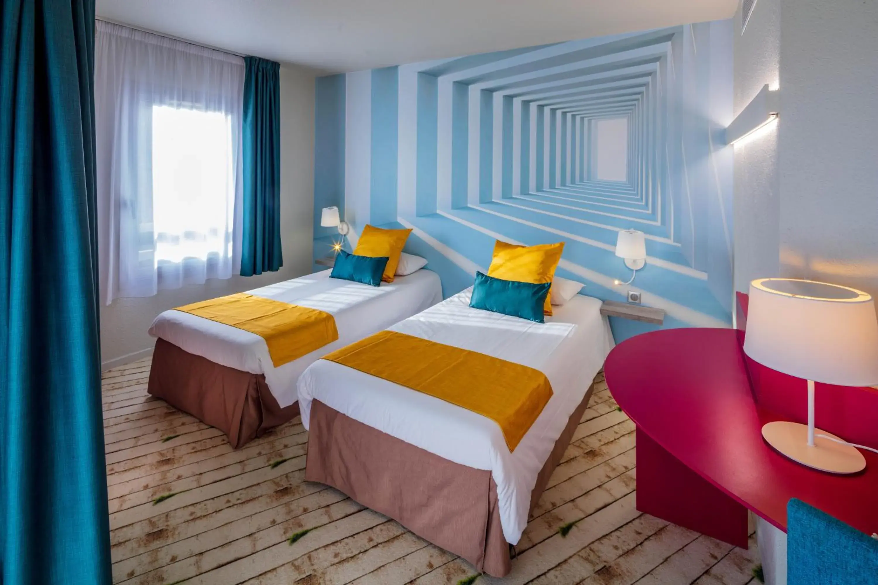 Bedroom, Bed in Garrigae Domaine de l'Esterel - piscine & SPA Cinq Mondes Bedroom, Bed in Garrigae Domaine de l'Esterel - piscine & SPA Cinq Mondes