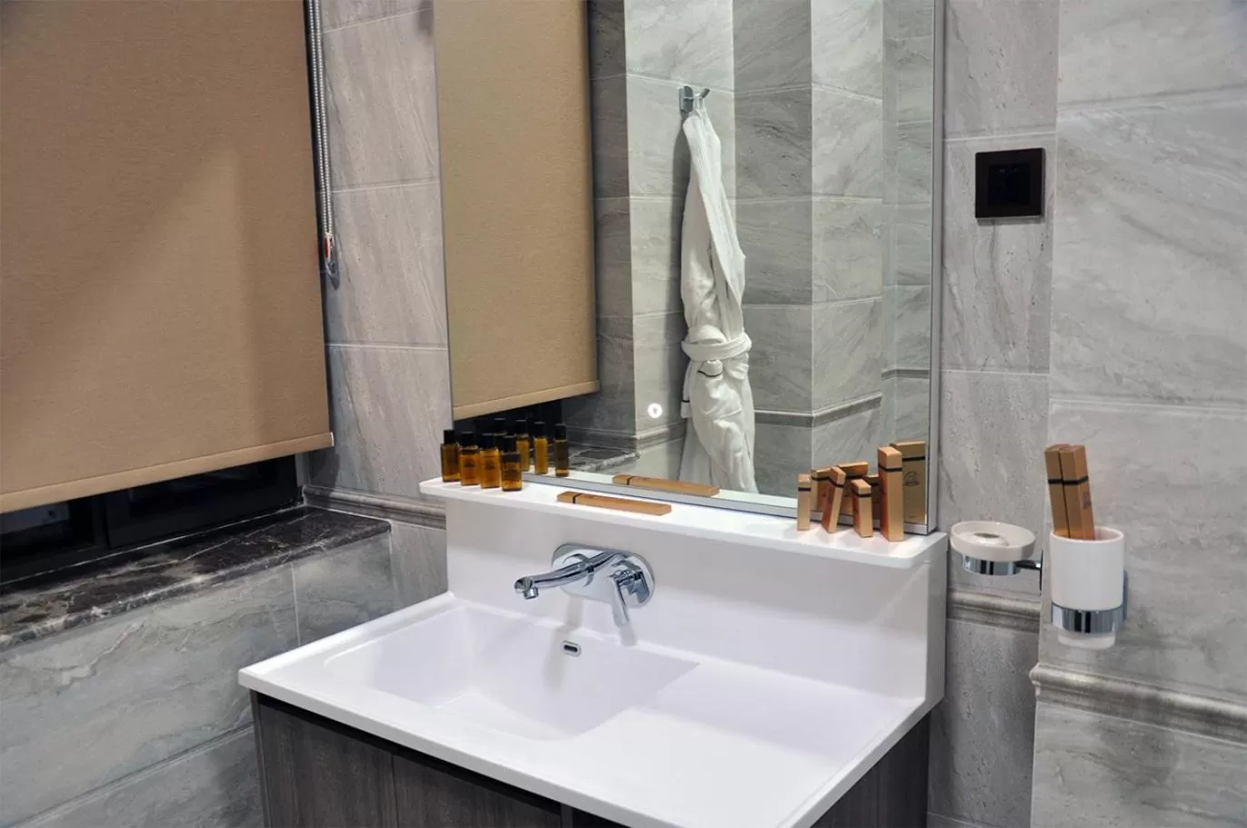 Parliament Palace Hotel