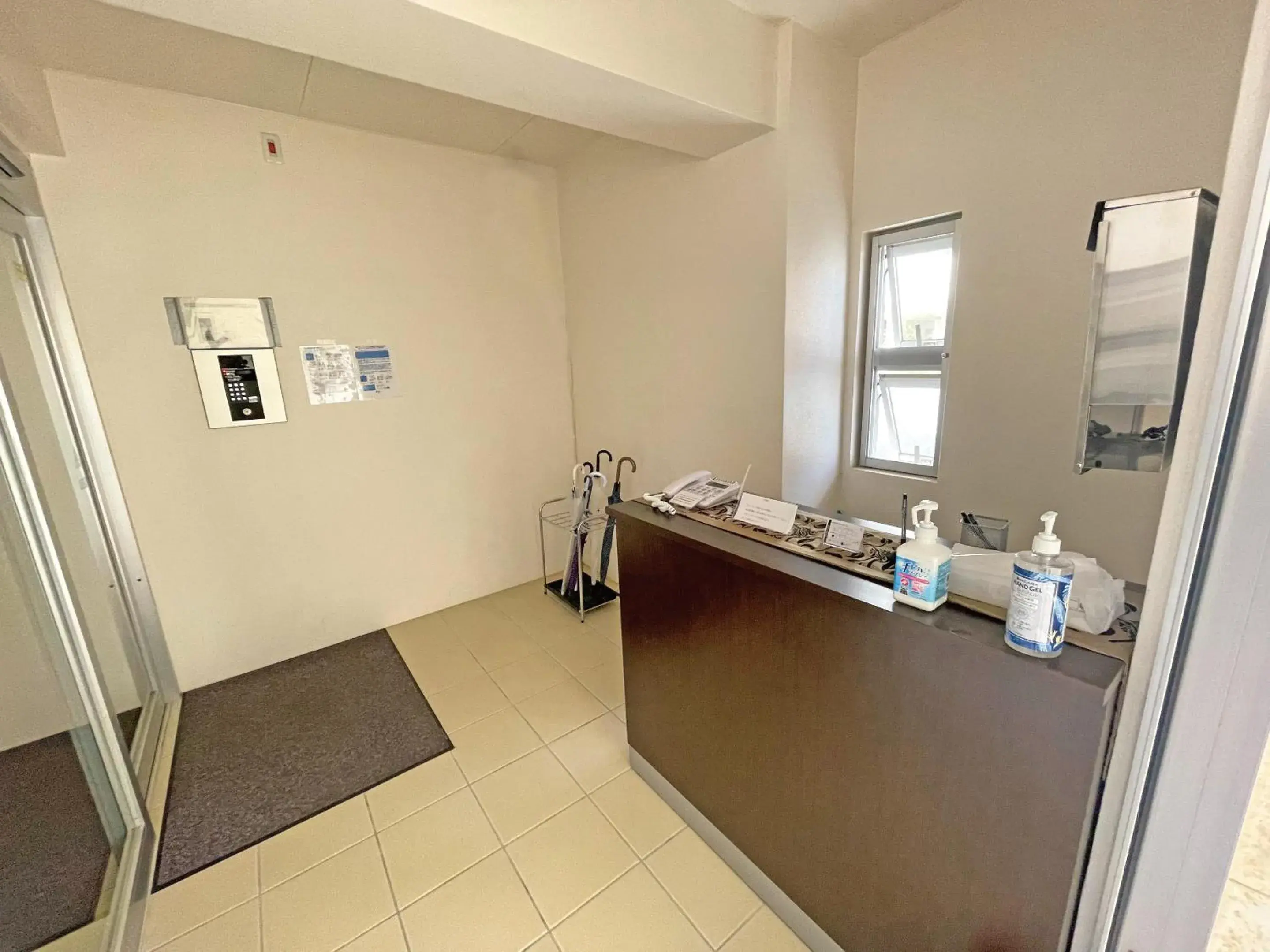 Lobby or reception in G-RATIS Omoromachi Lobby or reception in G-RATIS Omoromachi