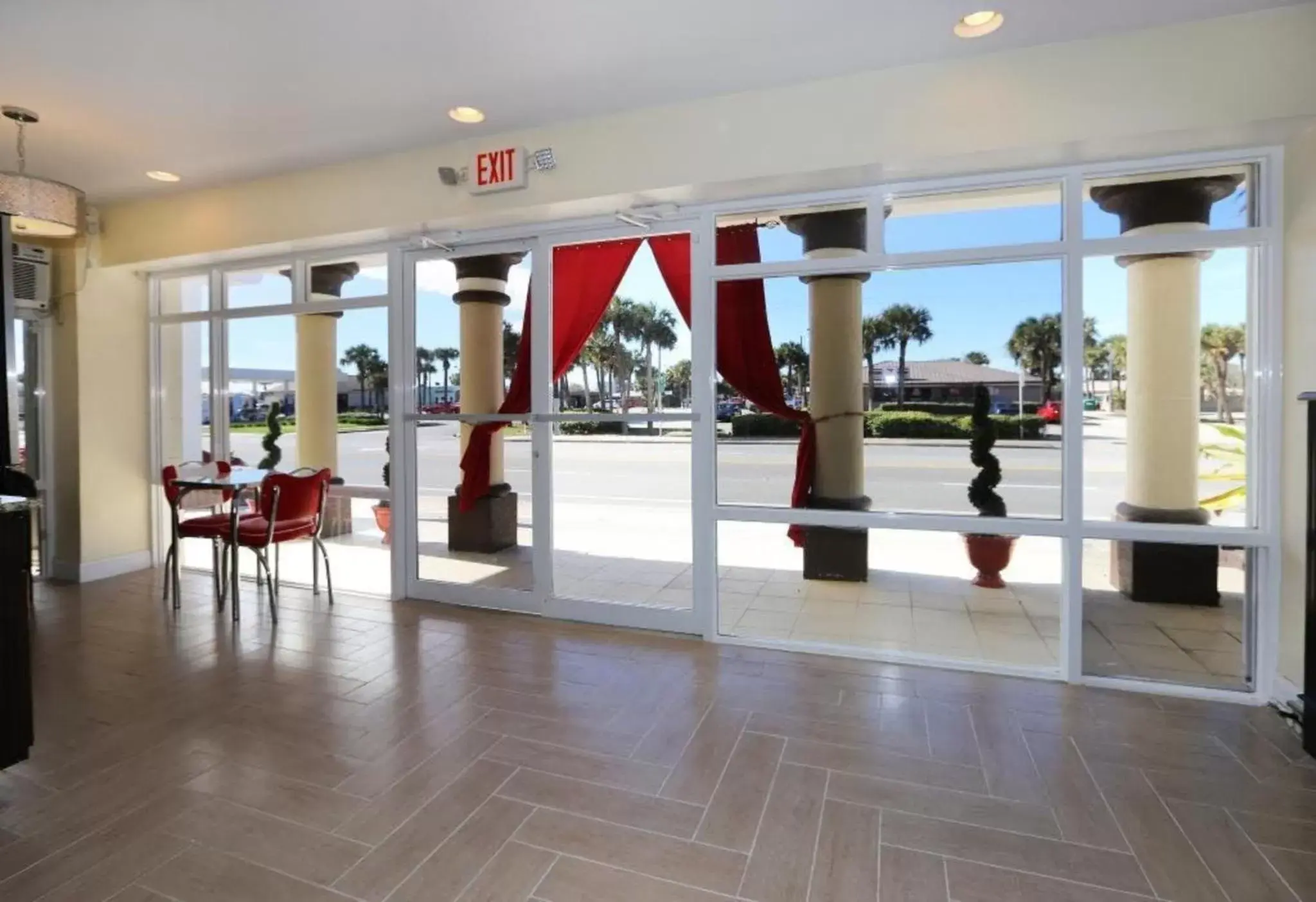 Lobby or reception in Chateau Mar Beach Resort