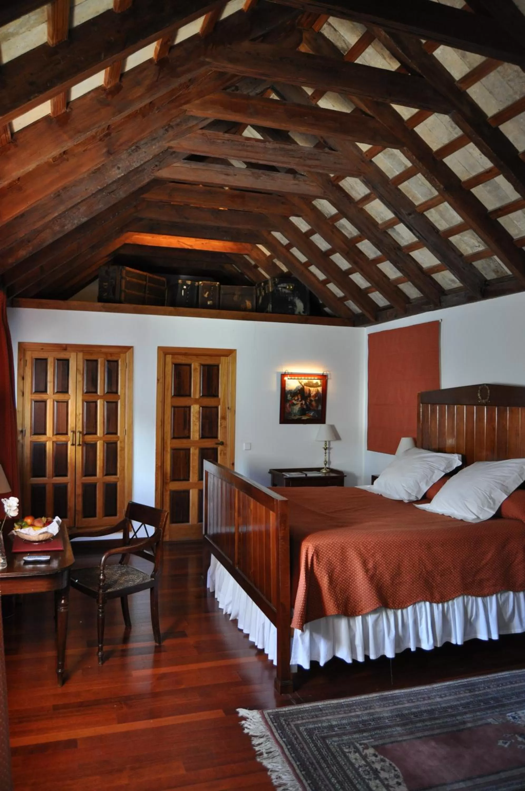 Photo of the whole room, Bed in Hotel Las Casas de la Judería