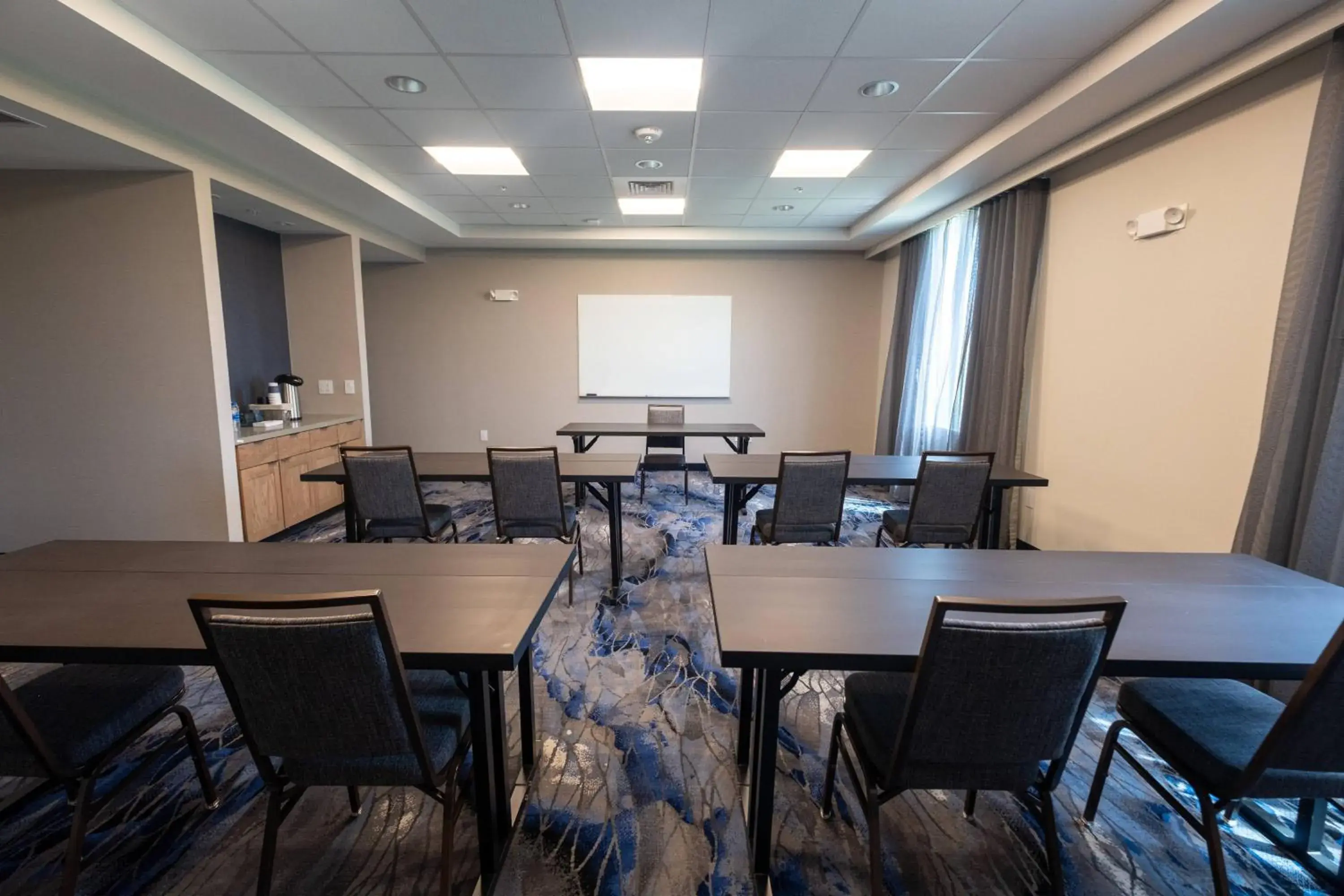 Meeting/conference room in Fairfield by Marriott Inn & Suites Fond du Lac