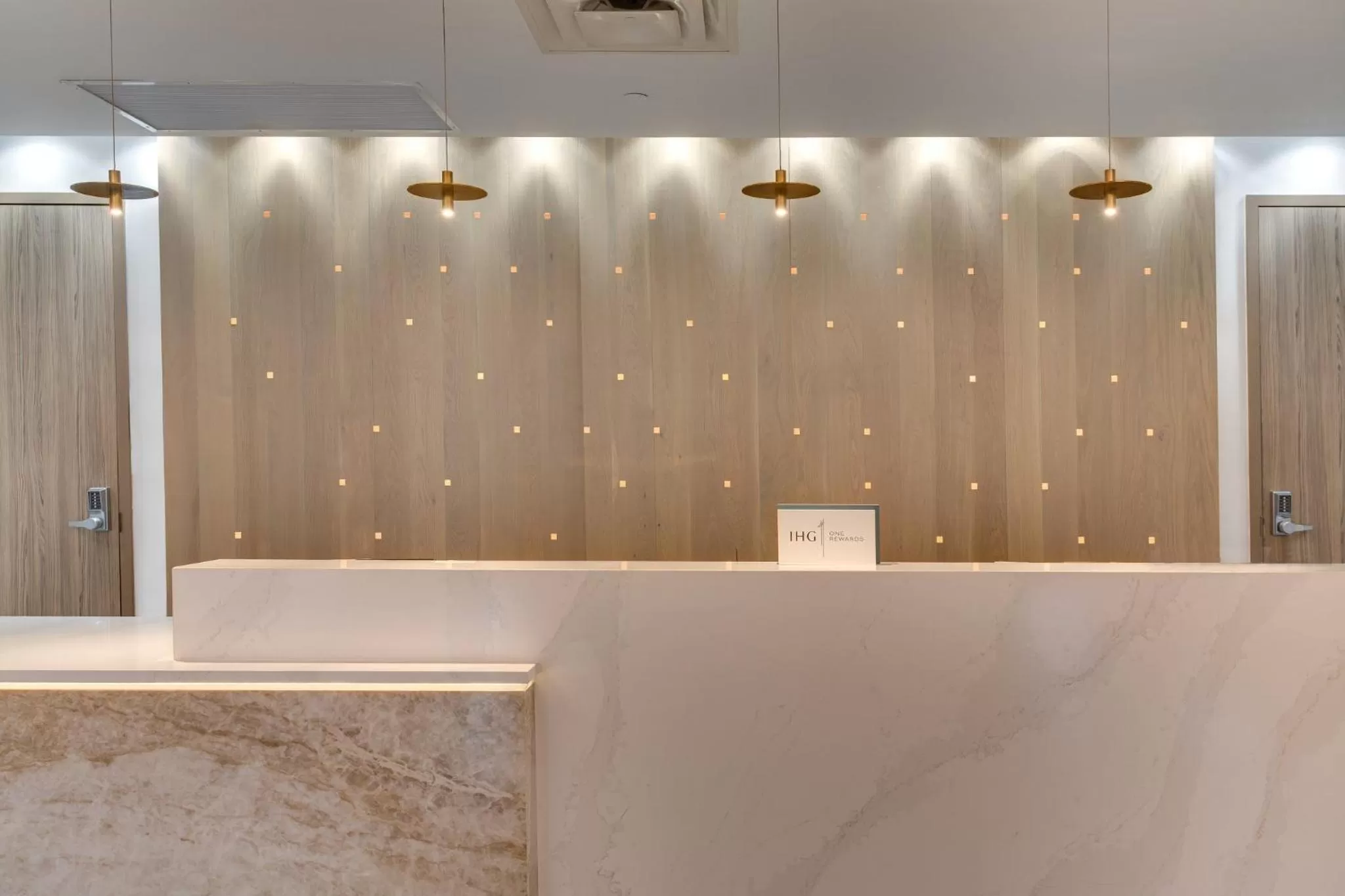 Property building in Crowne Plaza Hotel & Resorts Fort Lauderdale Airport/ Cruise by IHG