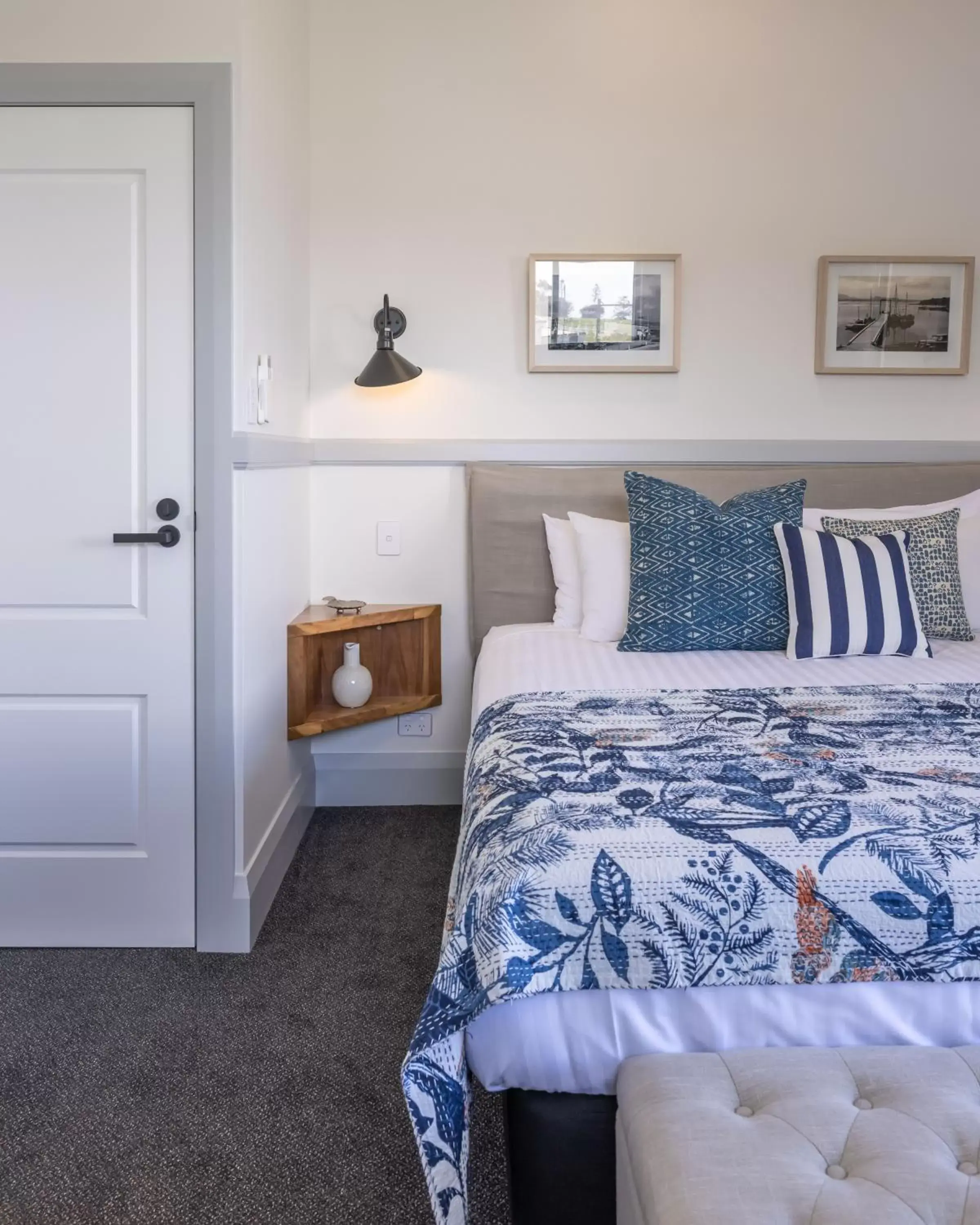 Bedroom, Bed in Bermagui Beach Hotel