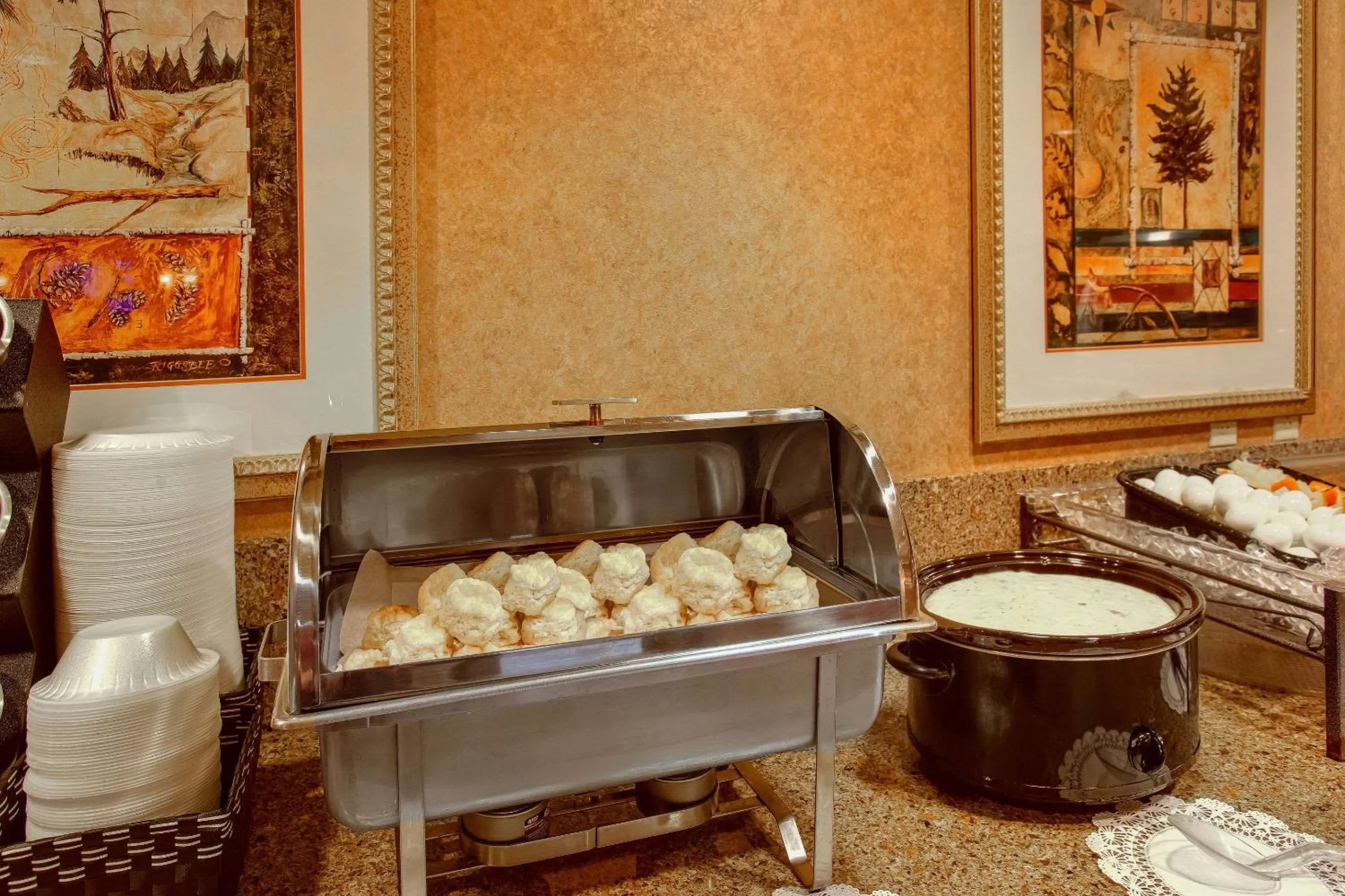 Restaurant/places to eat in Econo Lodge Pigeon Forge Riverside