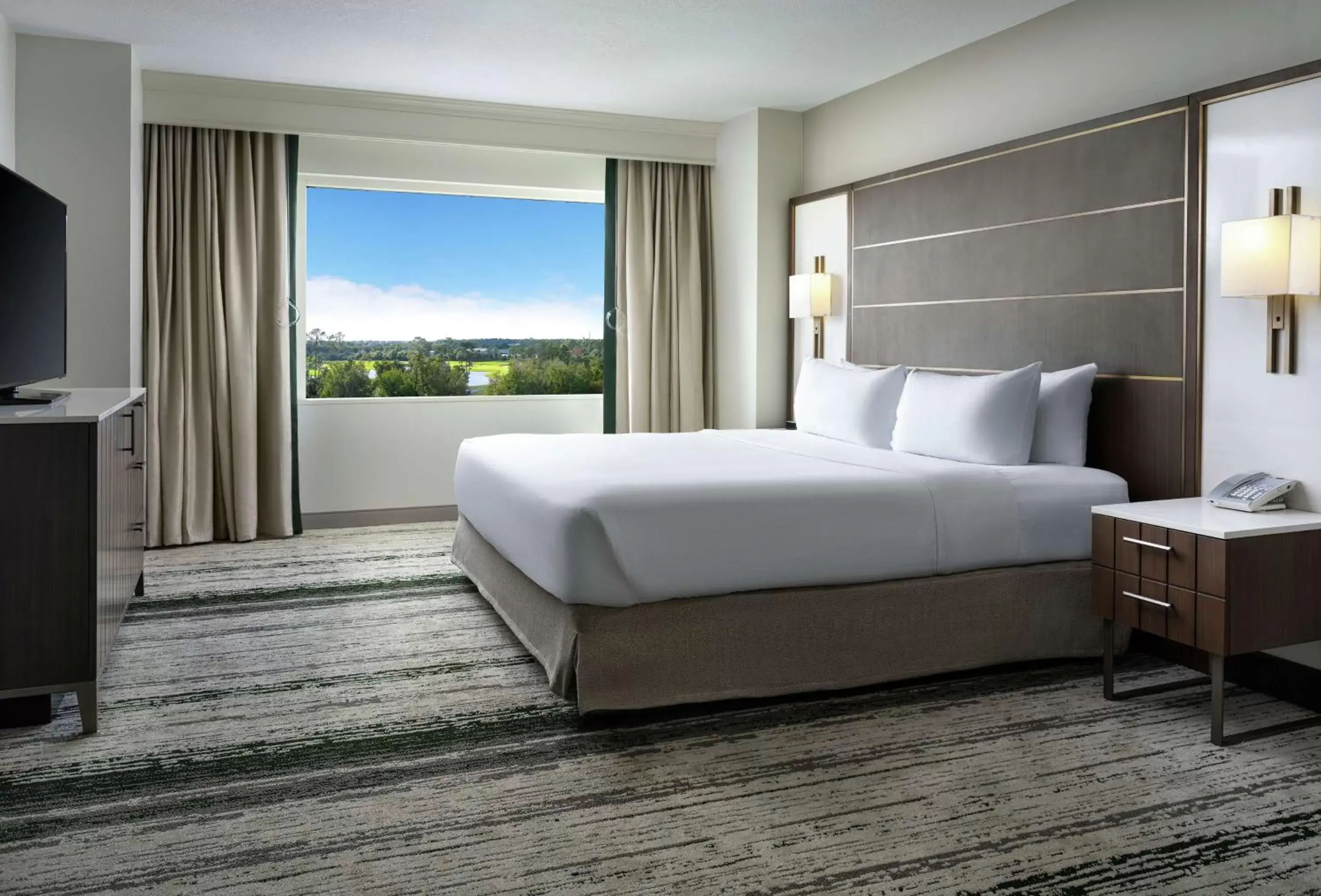 Bedroom, Bed in Signia by Hilton Orlando Bonnet Creek