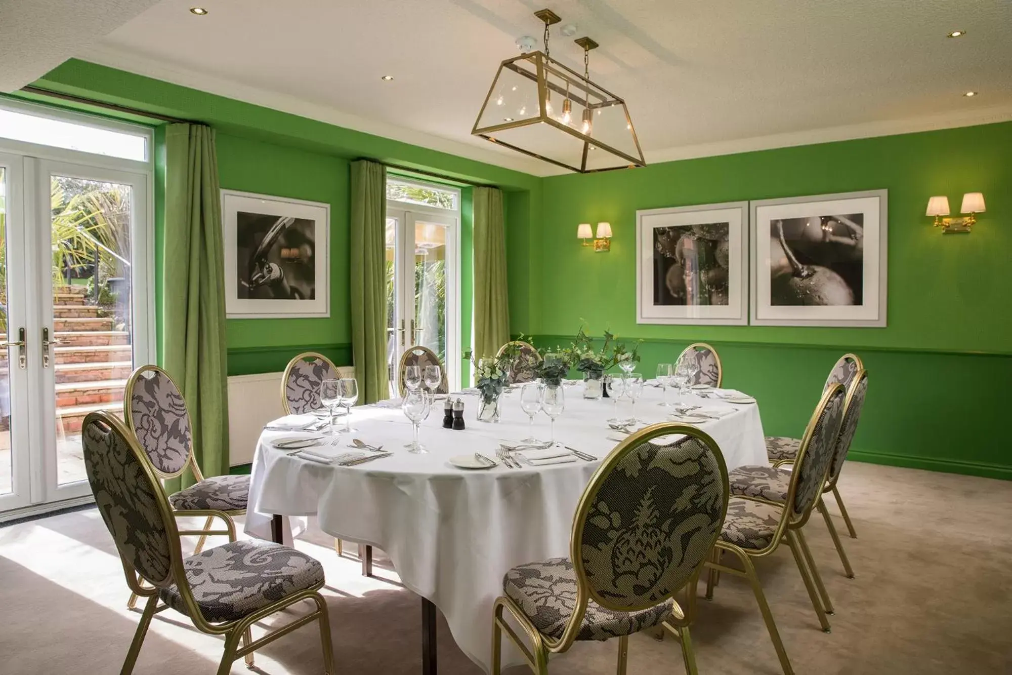 Meeting/conference room, Restaurant/Places to Eat in Alderley Edge Hotel