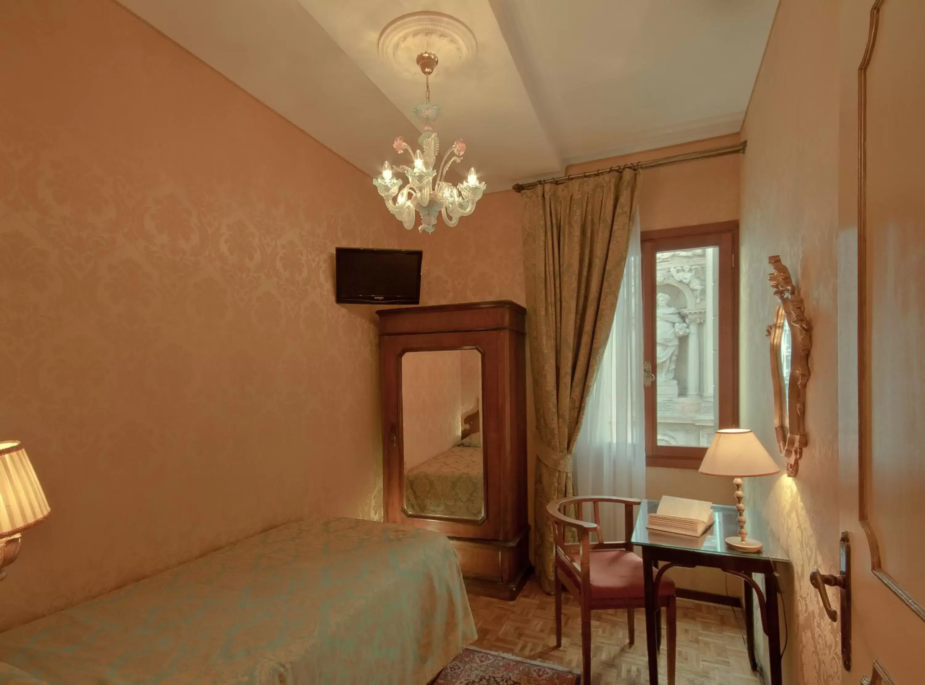 Photo of the whole room, Bed in Hotel Bel Sito e Berlino