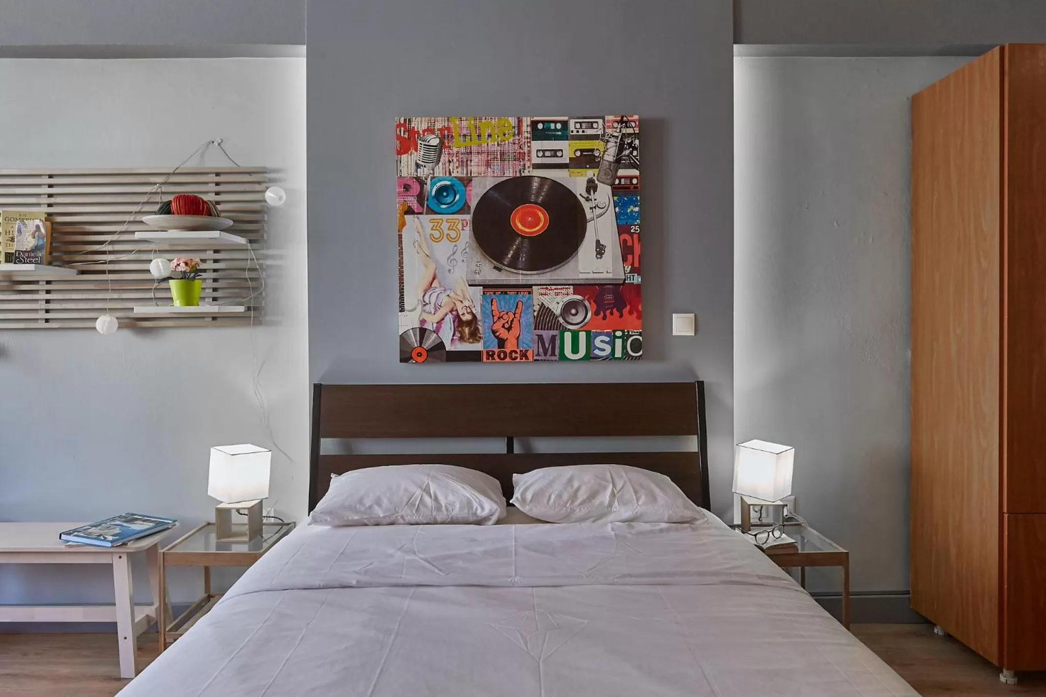 Bed in toStay-Unique apartment hotel in Athens center!