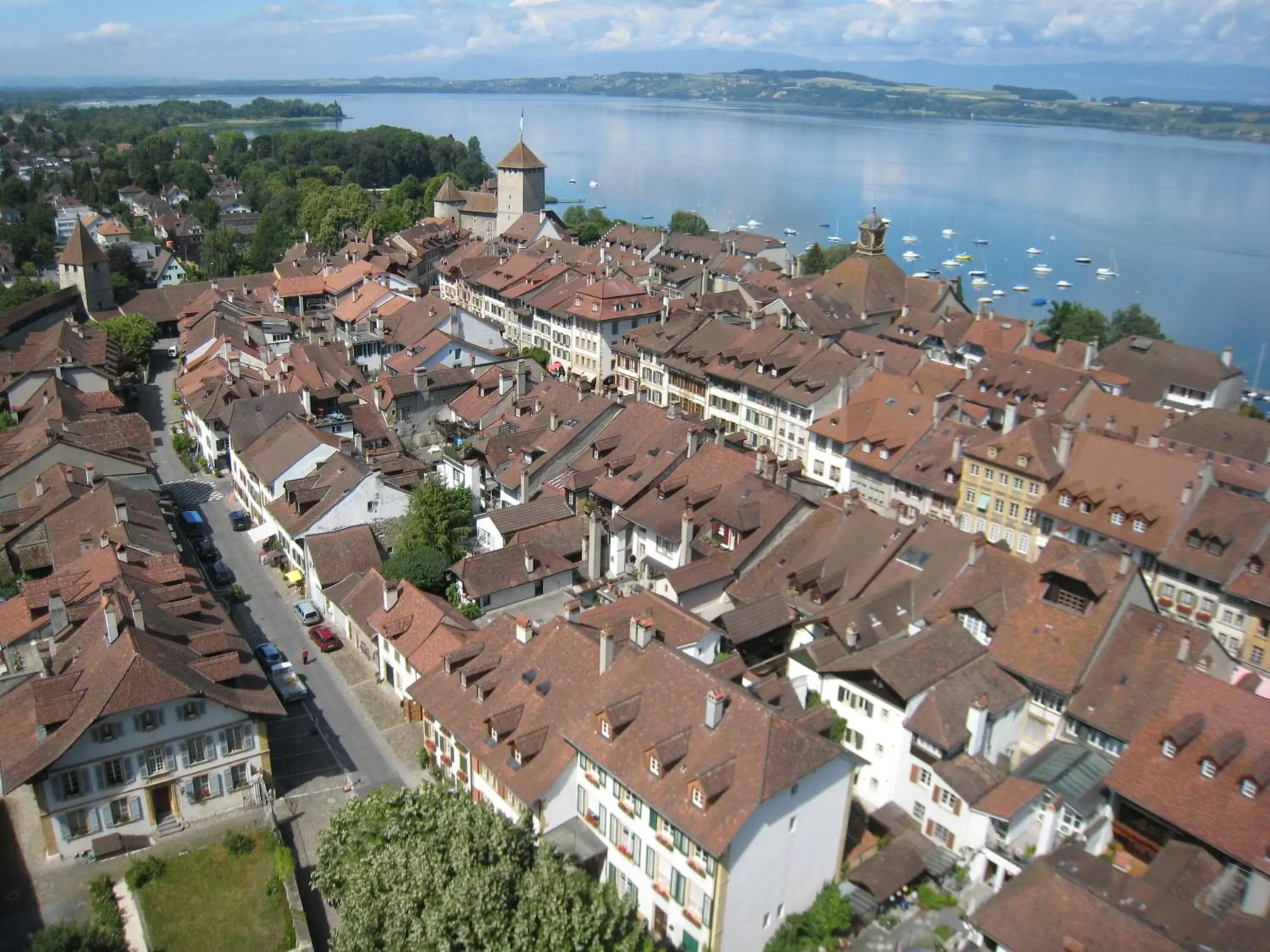 Bird's eye view, Bird's-eye View in Hotel Murten