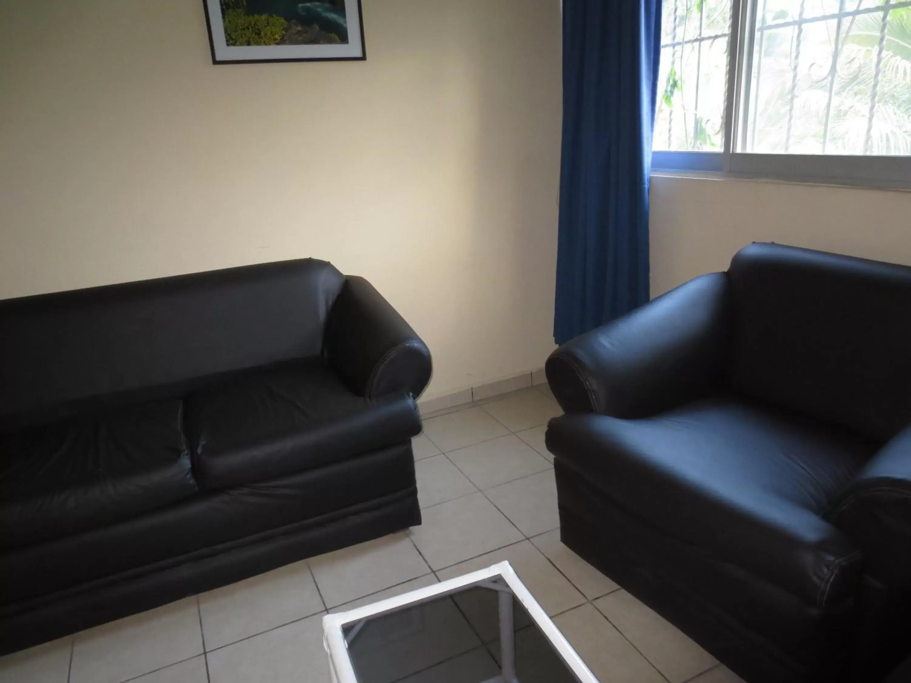 Photo of the whole room, Seating Area in Hotel Cosmos