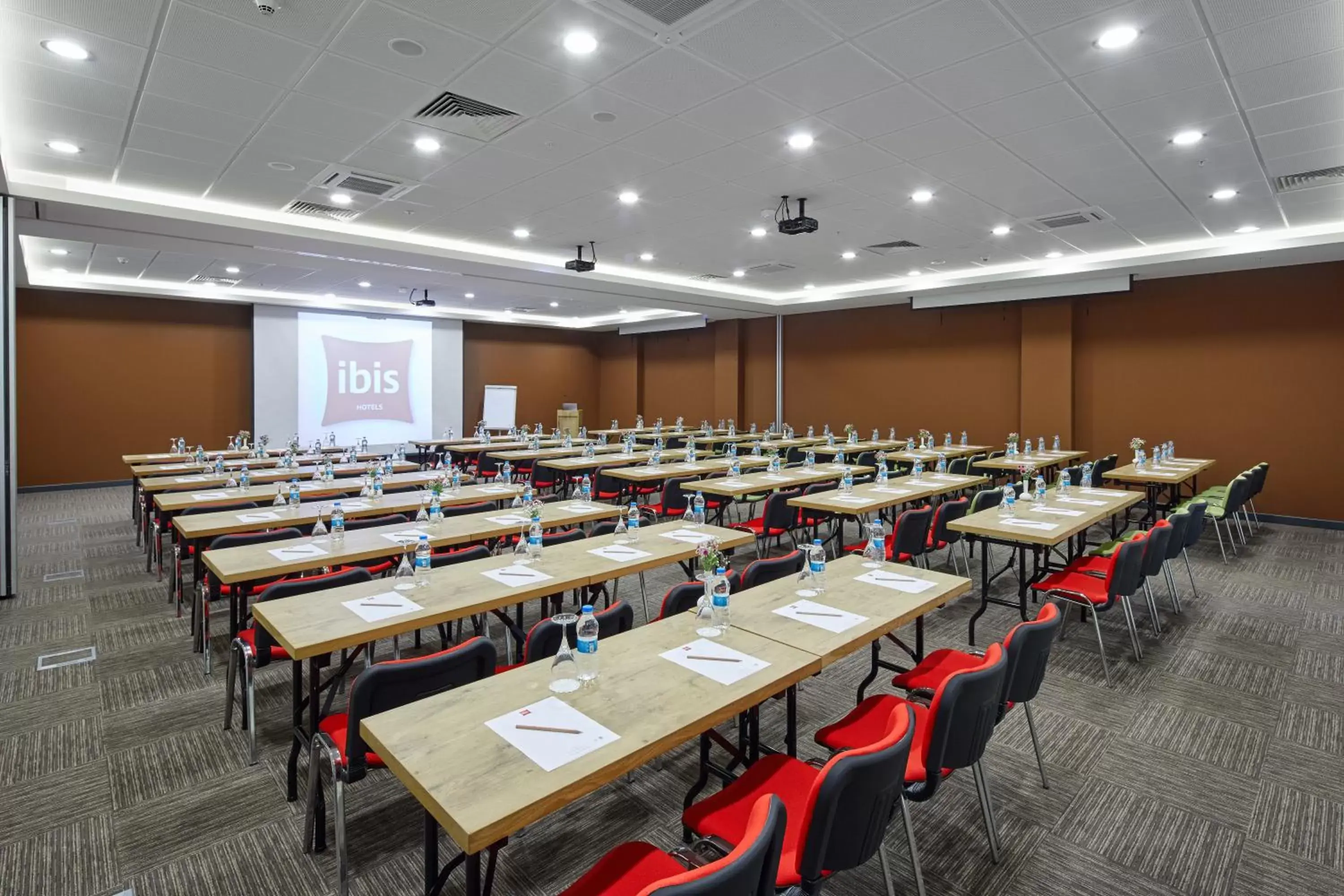 Business facilities in ibis Ankara Airport Hotel