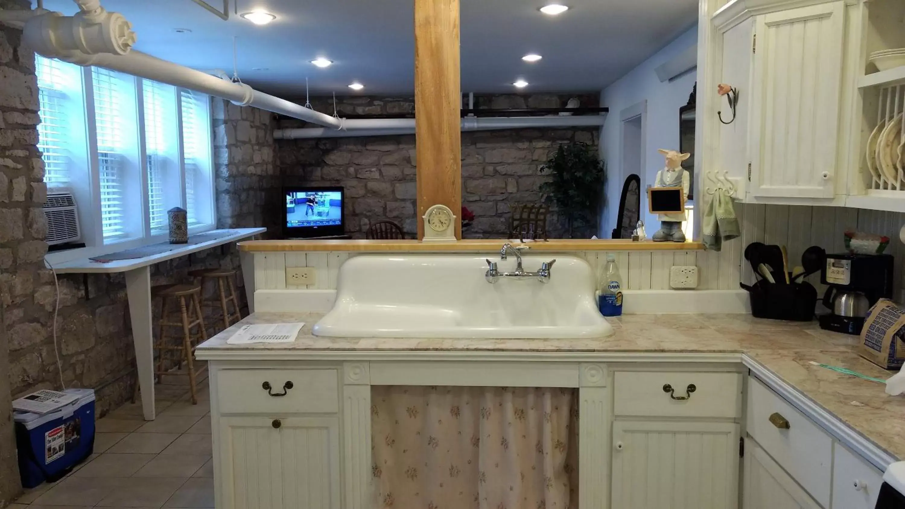 Bathroom in Alexander Mansion Bed & Breakfast