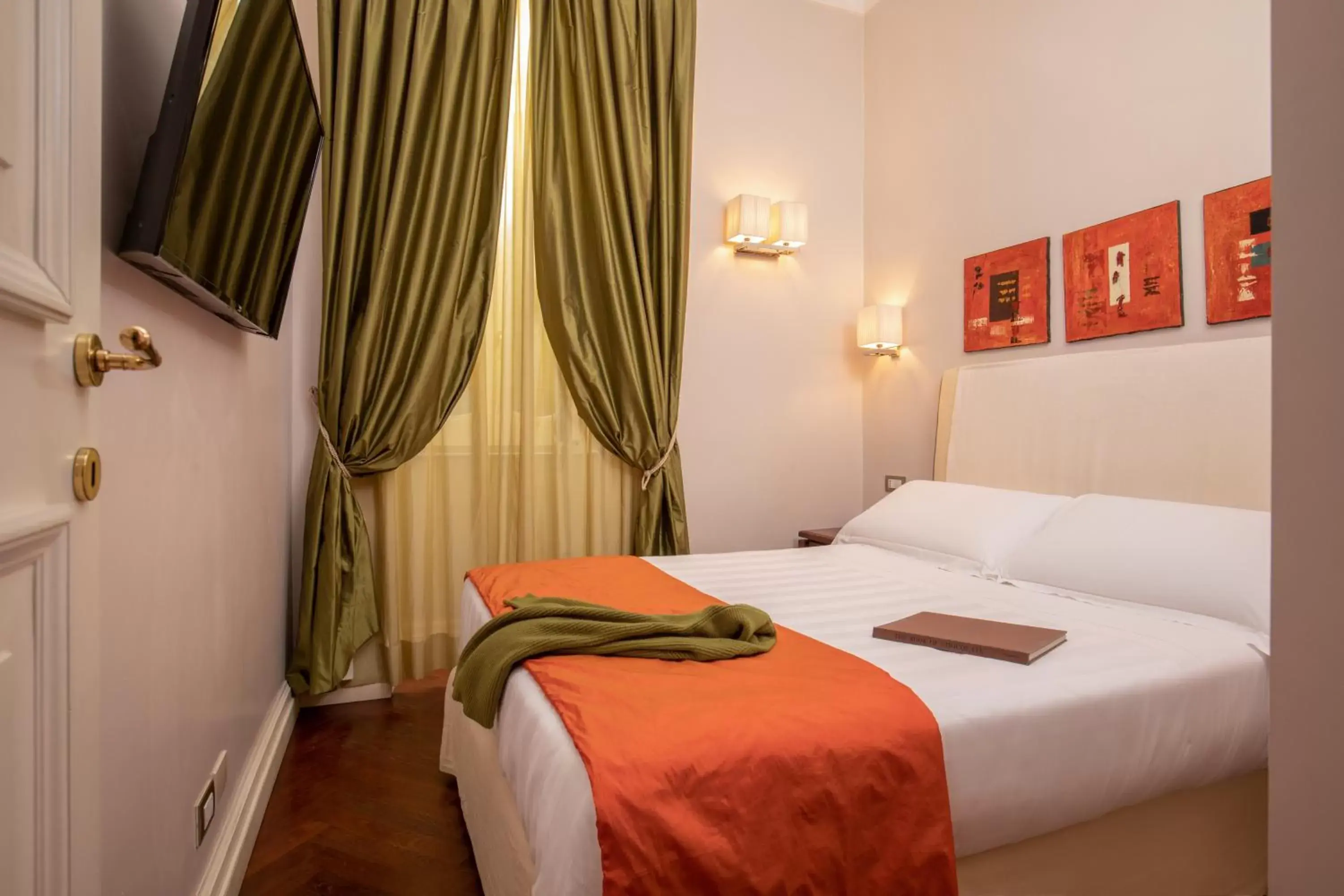 Bedroom in Hotel Mozart