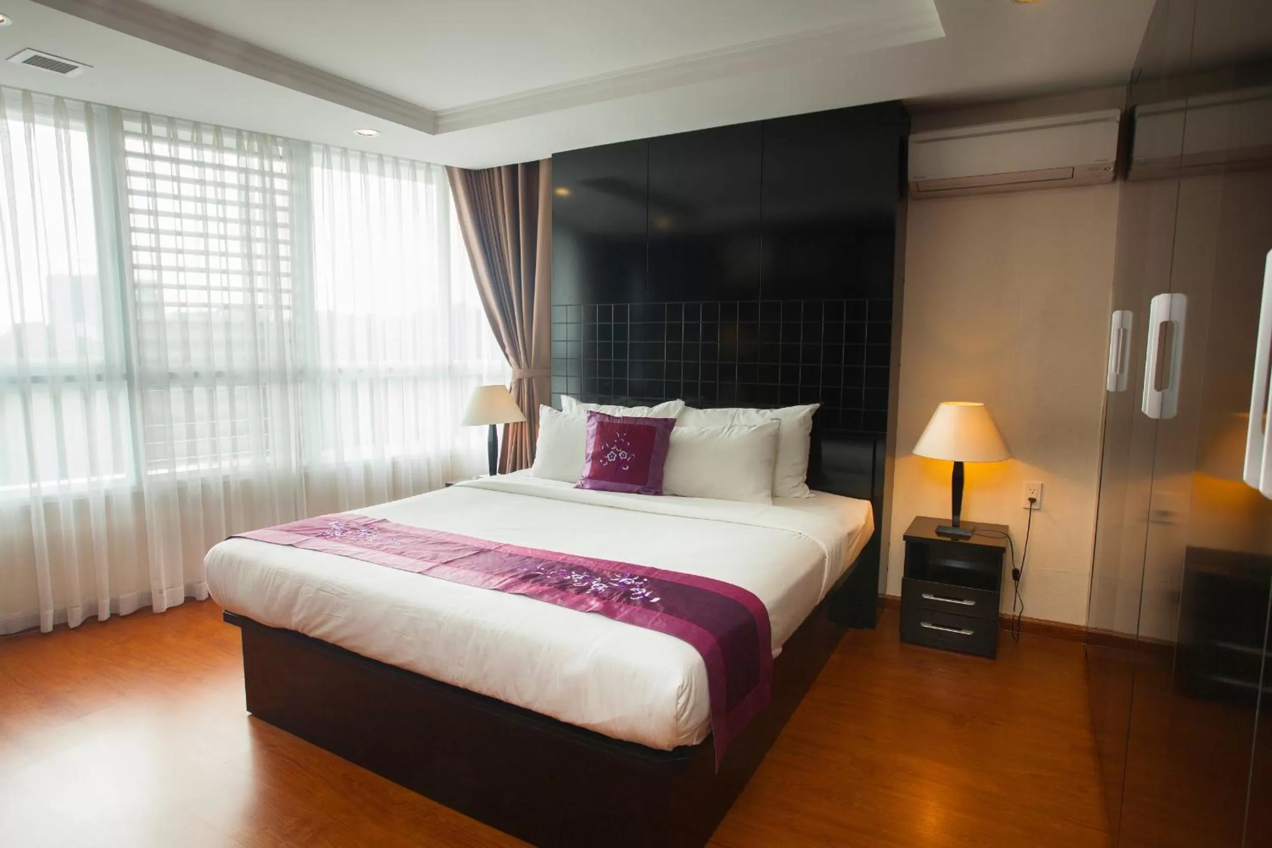 Bedroom, Bed in Homestead Parkview