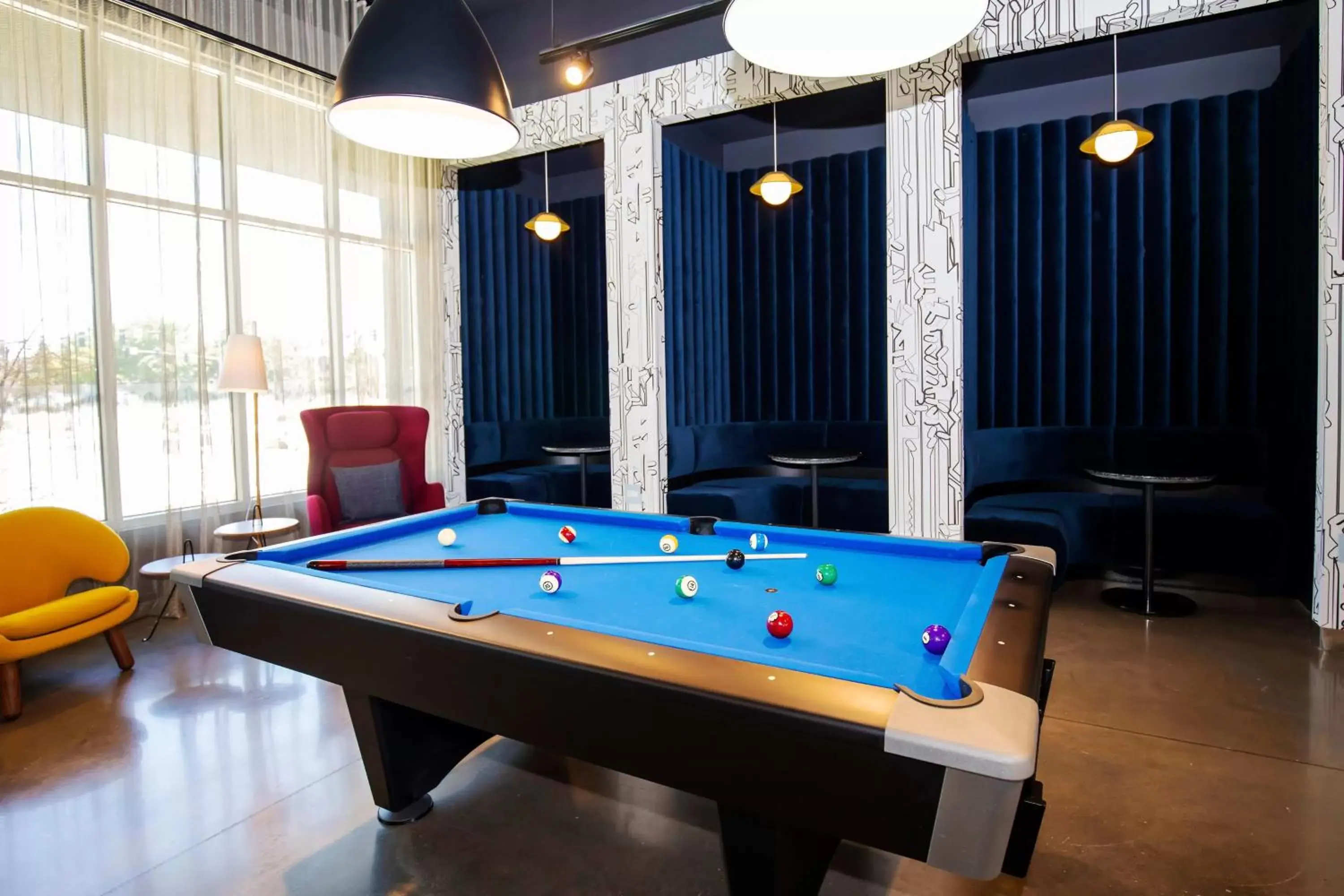 Lounge or bar, Billiards in Aloft by Marriott Reno Tahoe International Airport