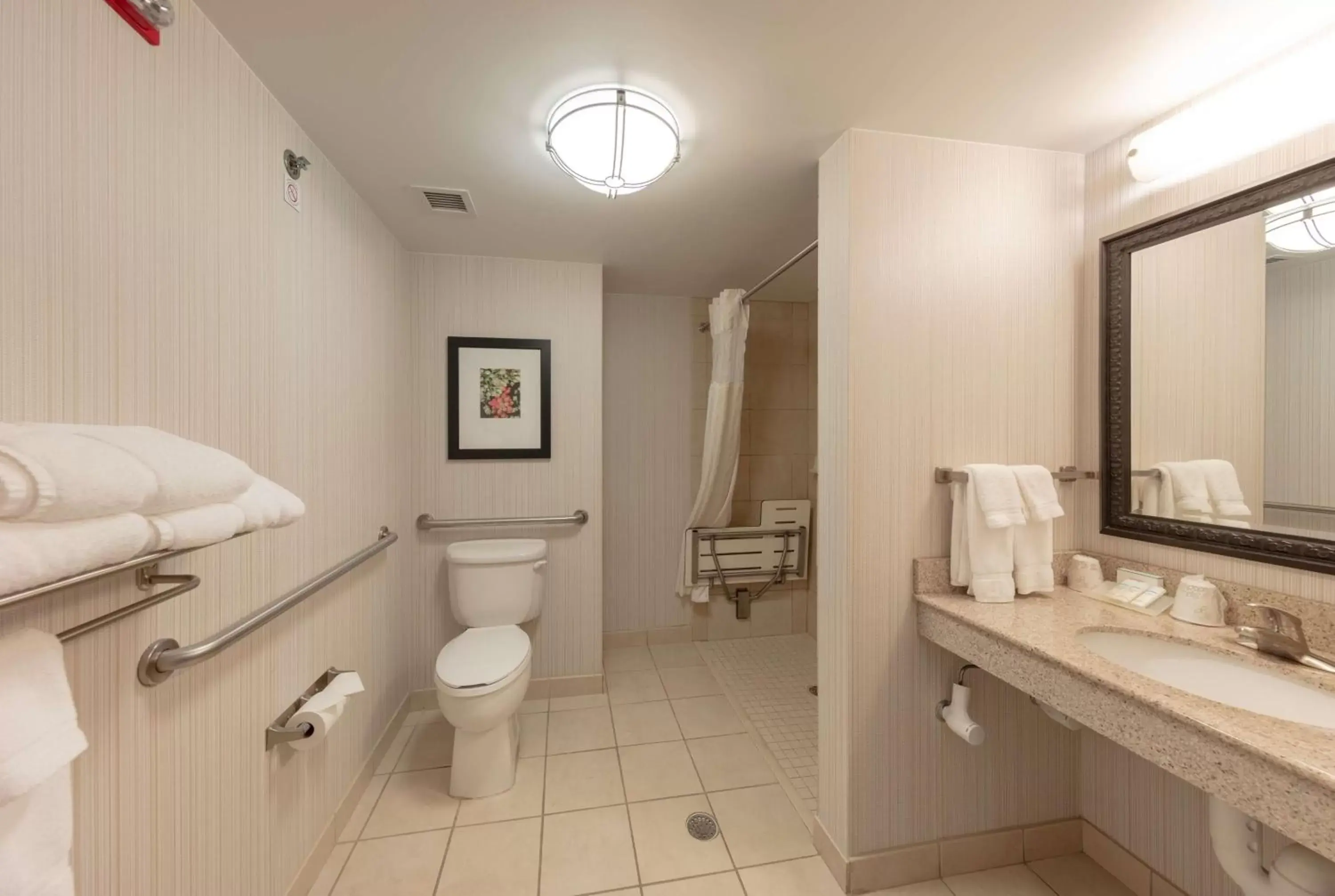 Bathroom in Hilton Garden Inn Columbia/Harbison