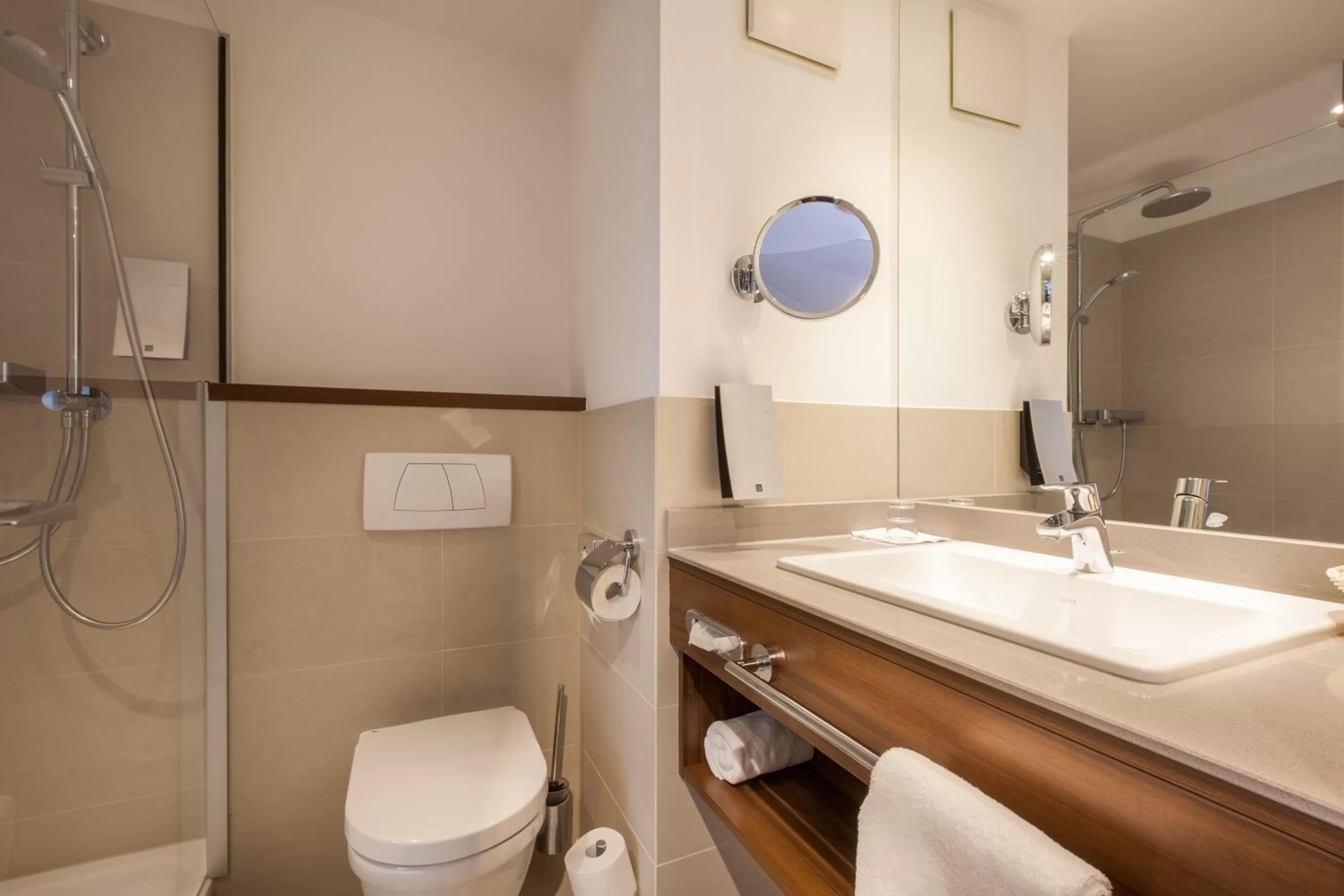 Bathroom in Fora Hotel Hannover by Mercure