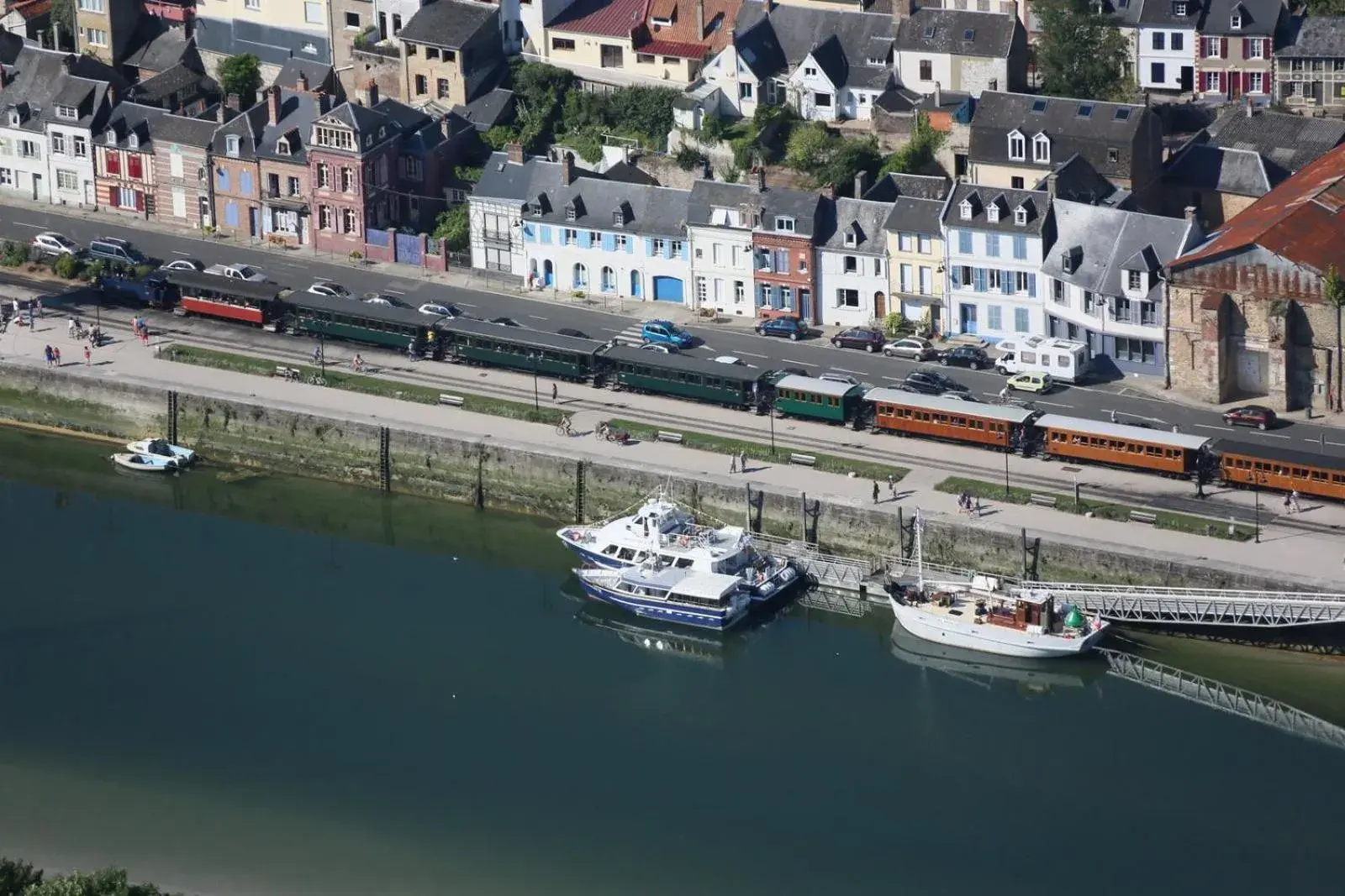 Bird's-eye View in Hotel du Port et des Bains